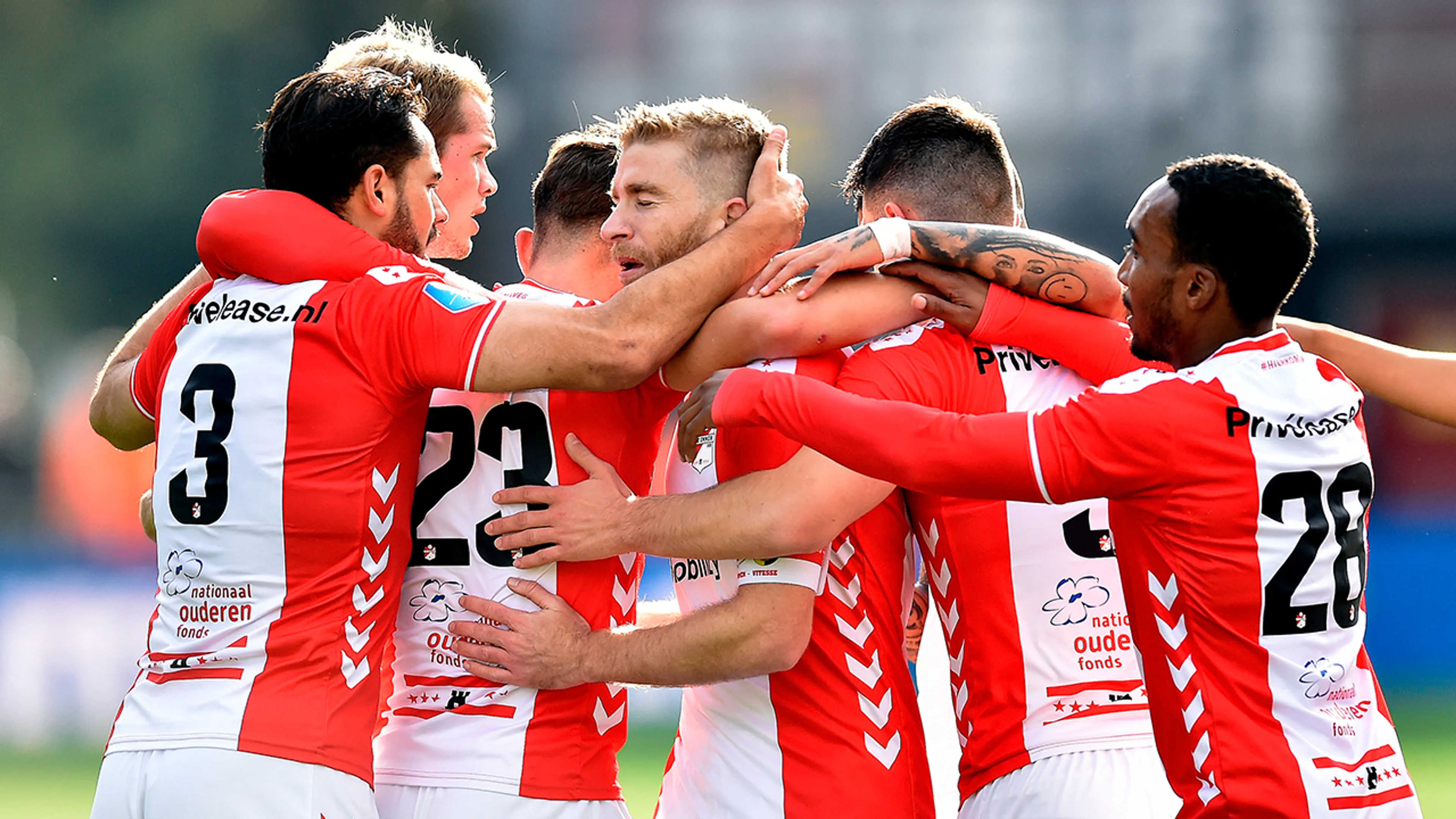 'Marktwaarde spelers eredivisie daalt enorm'