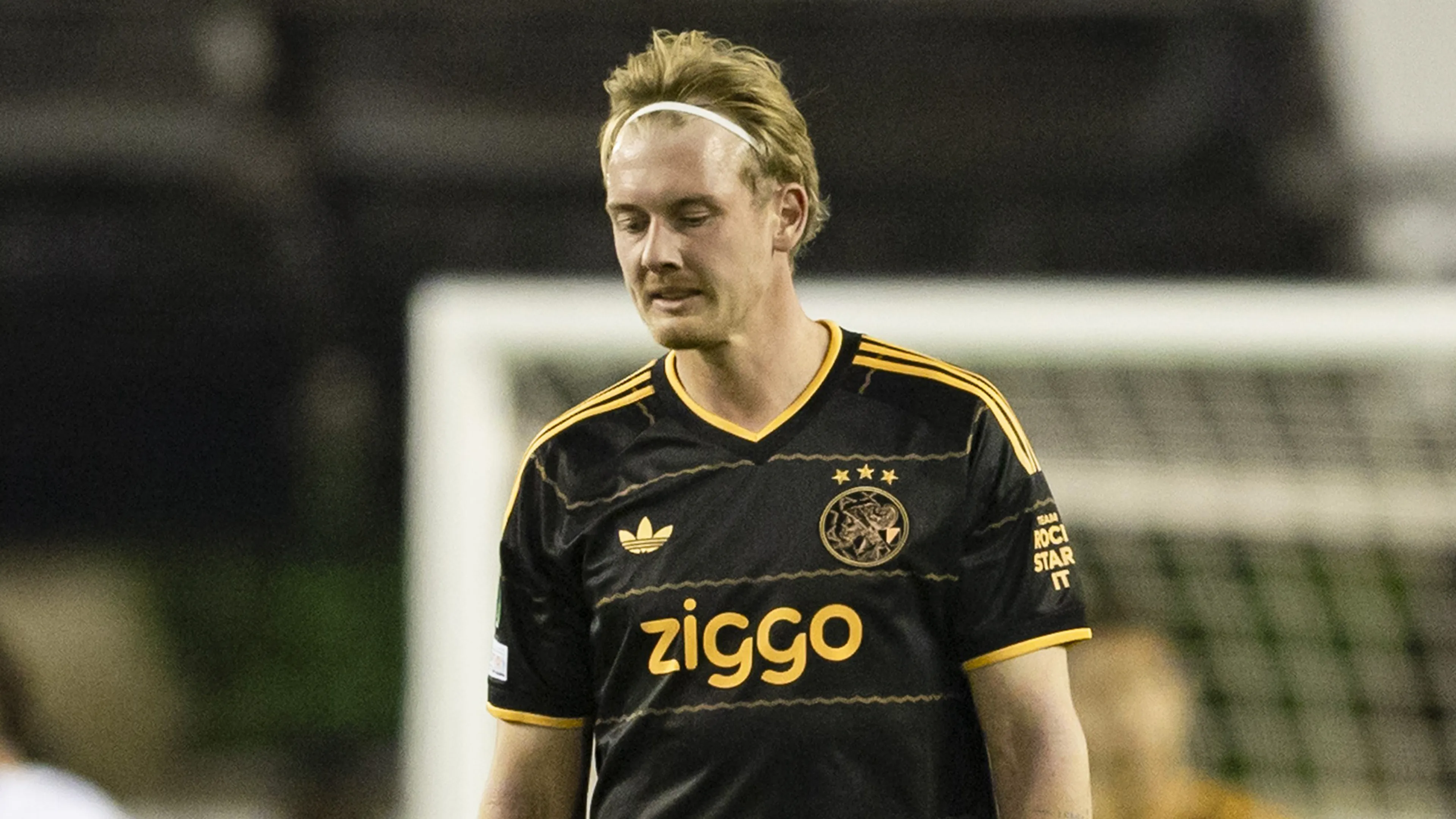 Pover Ajax verliest eerste wedstrijd in de Conference League van Hajduk Split