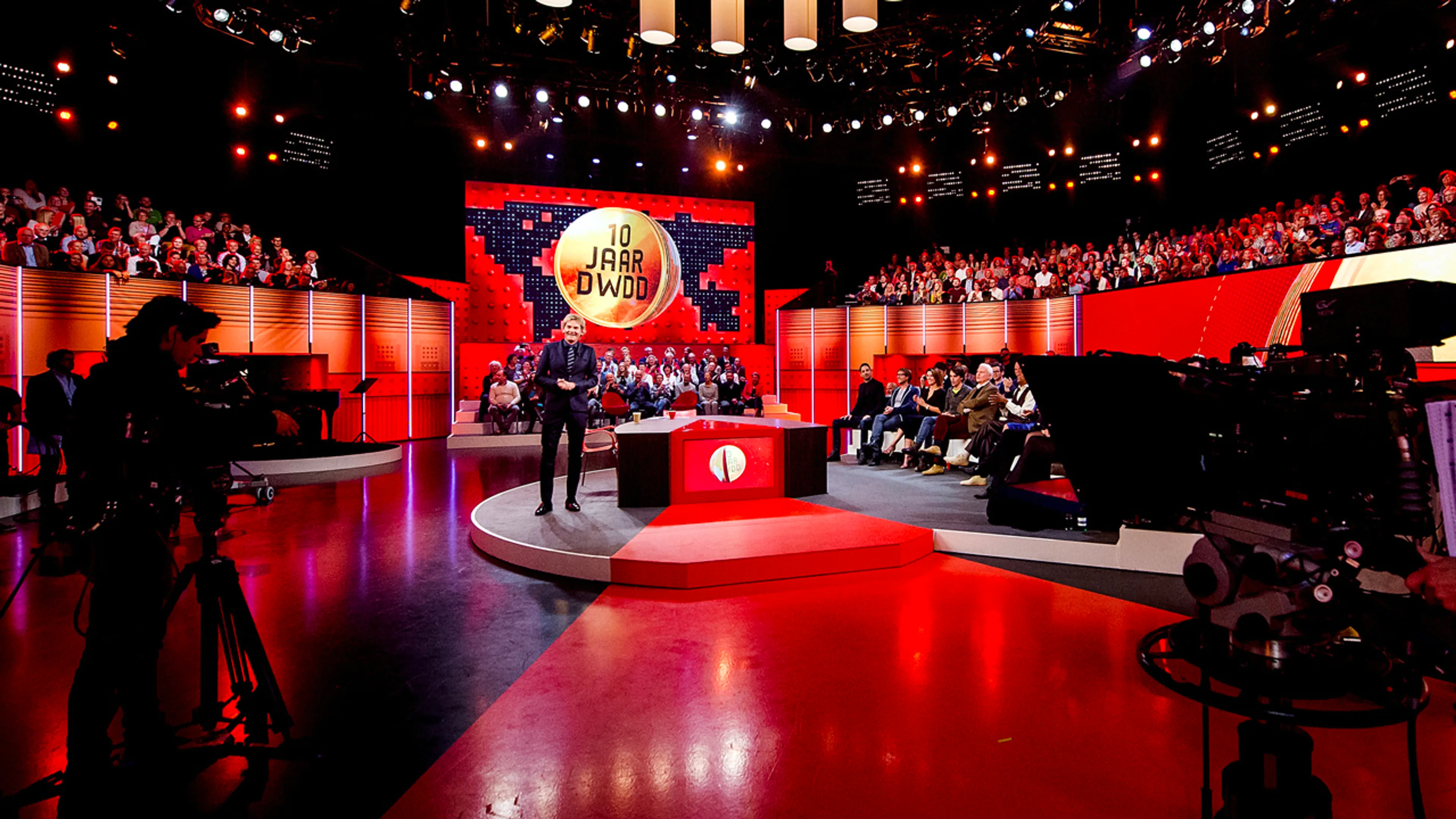 'Structureel grensoverschrijdend gedrag bij talkshow DWDD'