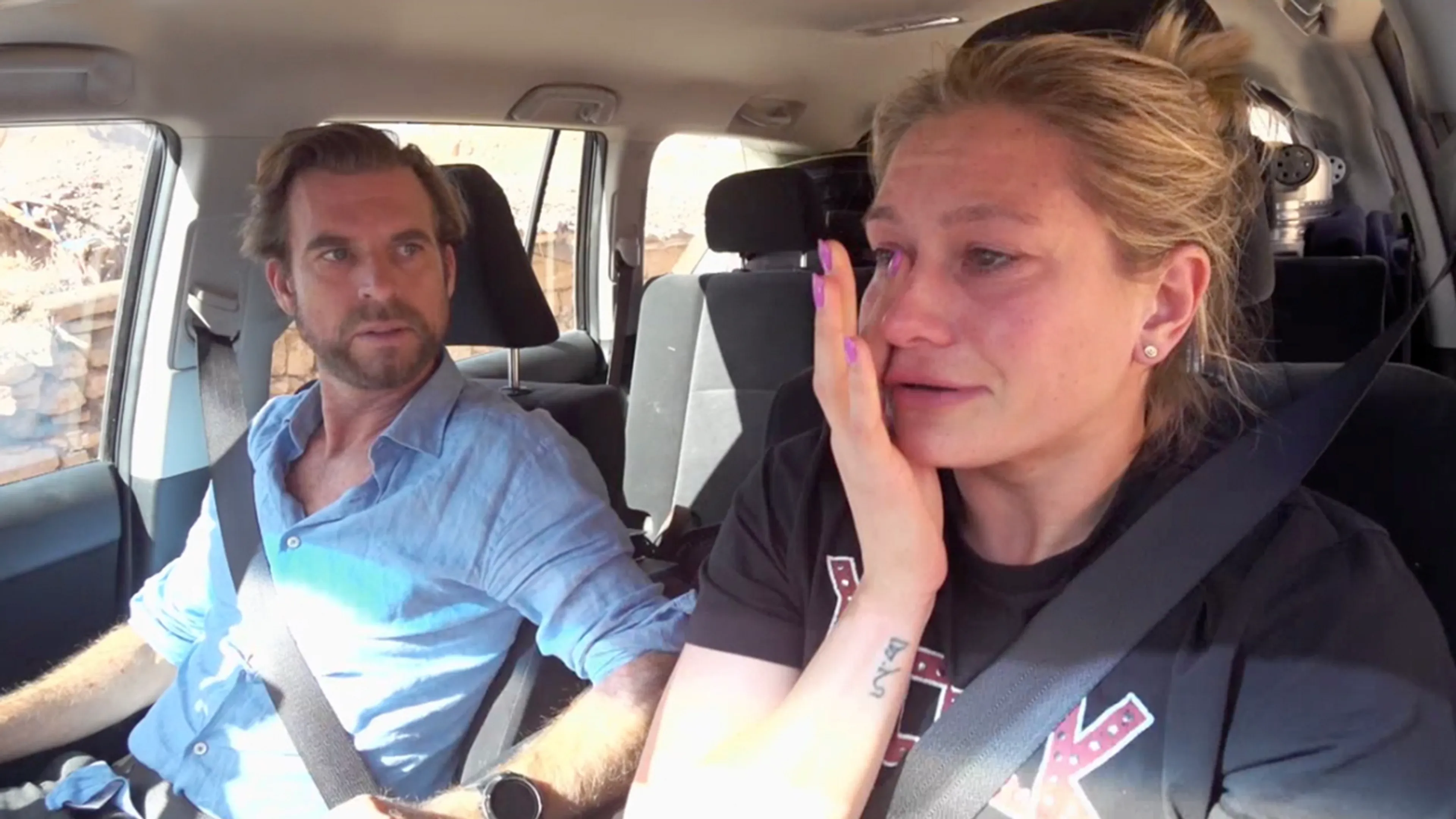 Roxane breekt tijdens gesprek over vader Gerrie: 'Hij had hier gewoon nog moeten zijn'