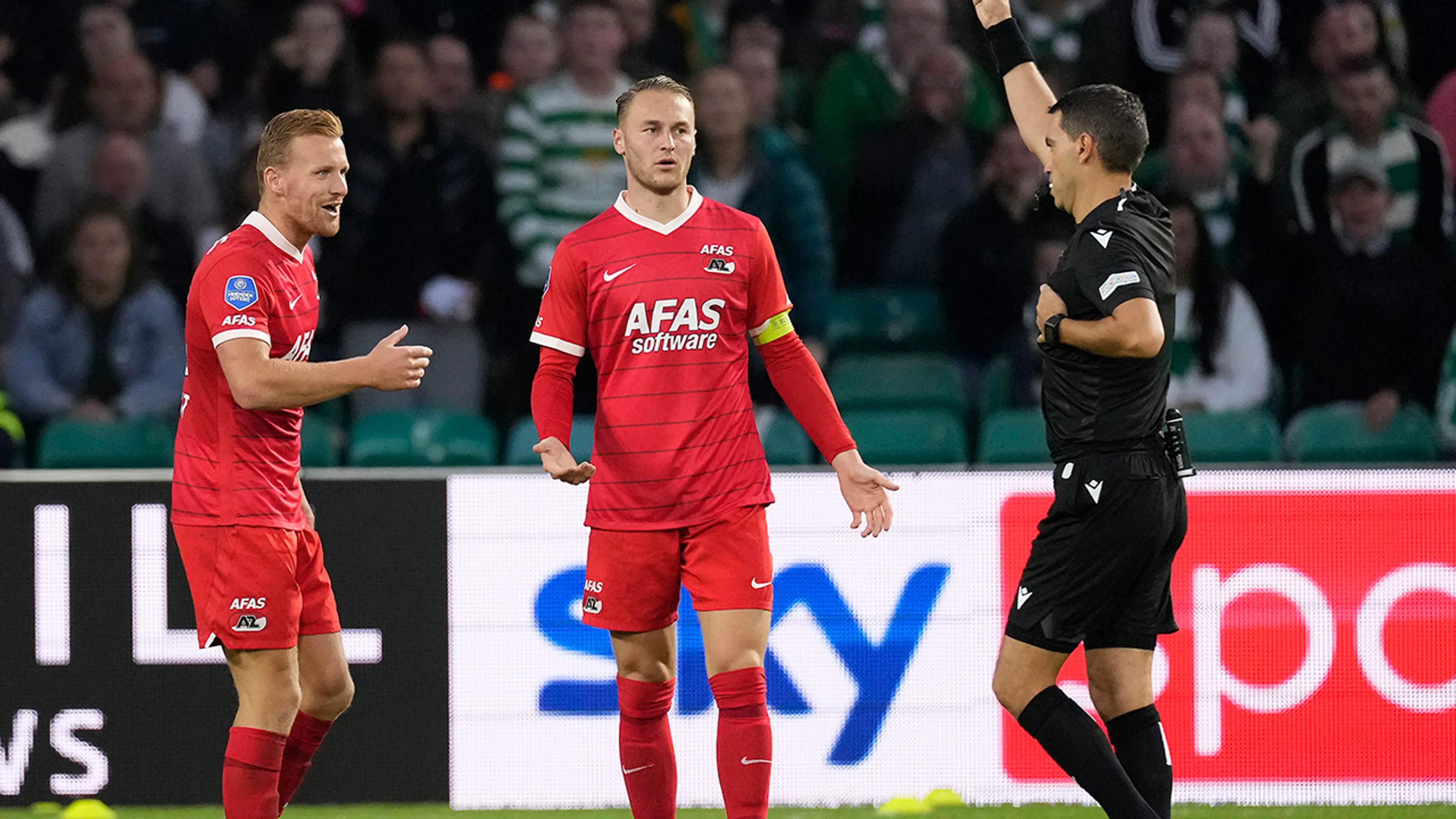 AZ moet aan de bak in Alkmaar na nederlaag op Celtic Park