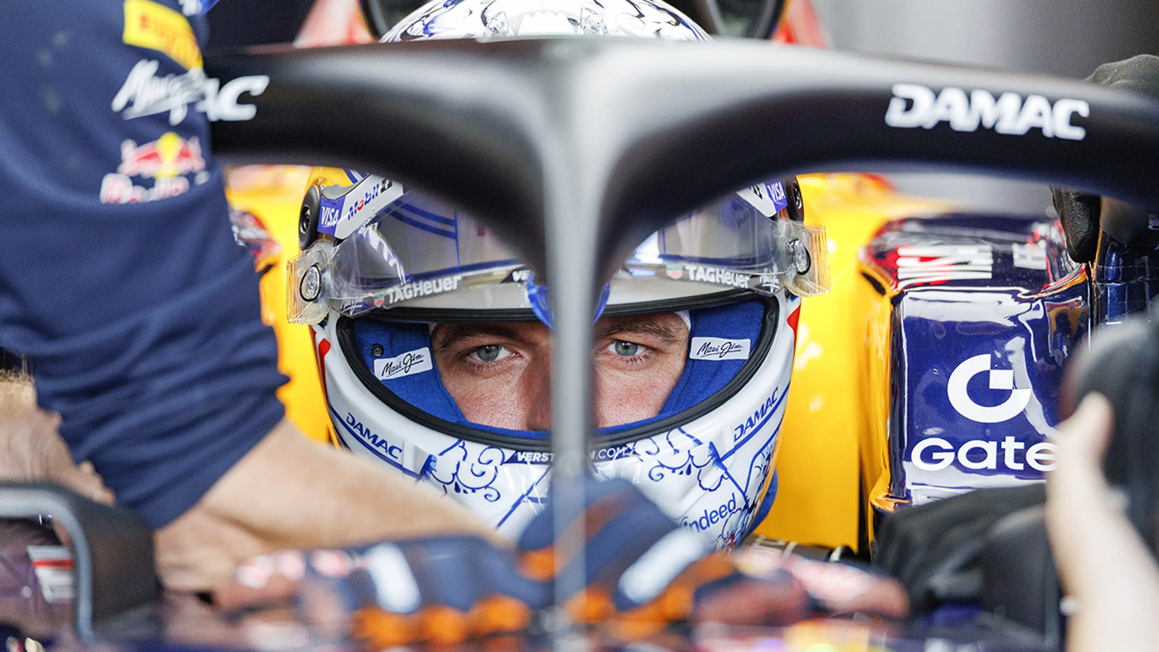 Verstappen stelt voor eigen publiek teleur in sprintkwalificatie; Russell pakt pole