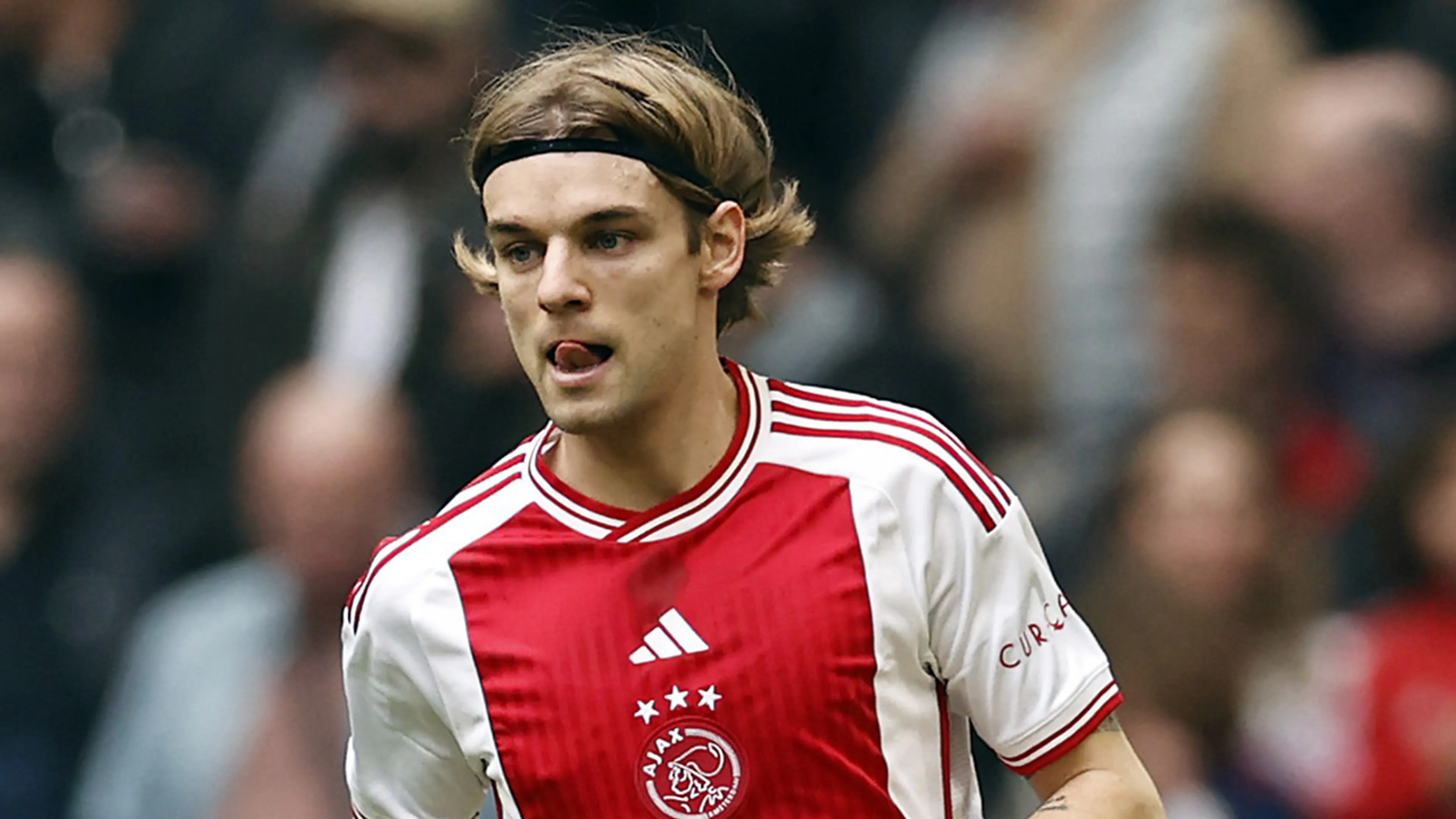 Borna Sosa verlaat Ajax op huurbasis en gaat naar de Serie A