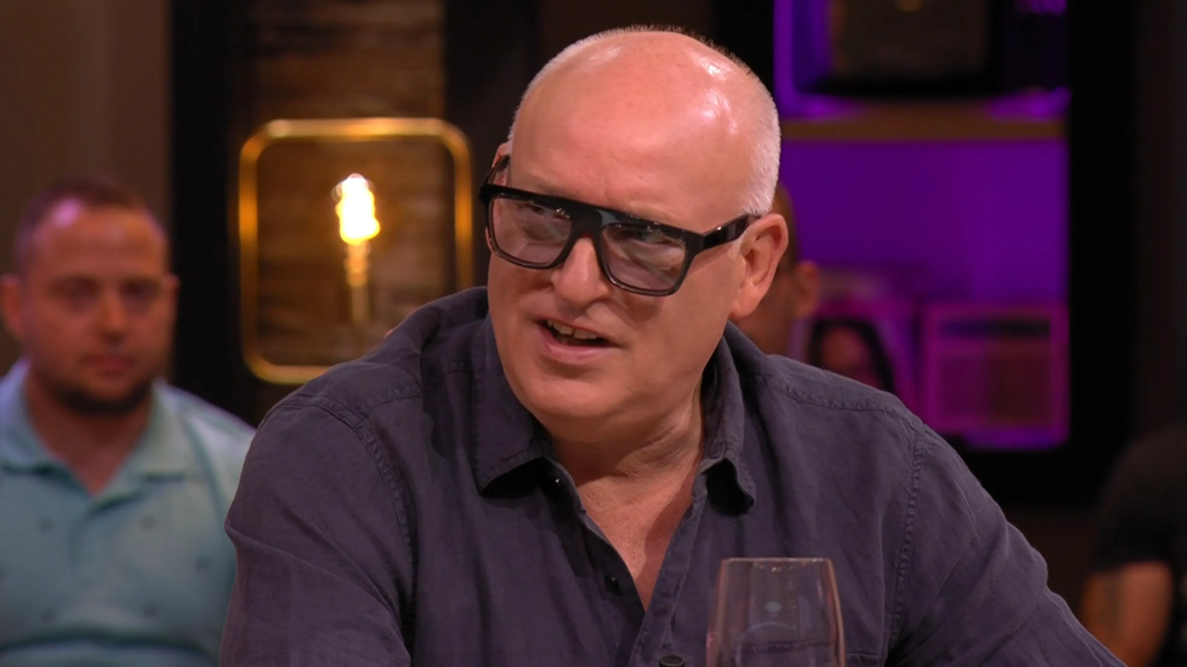 René had medelijden met vertrokken Ajacied: 'Was een beetje het pispaaltje, hé?'