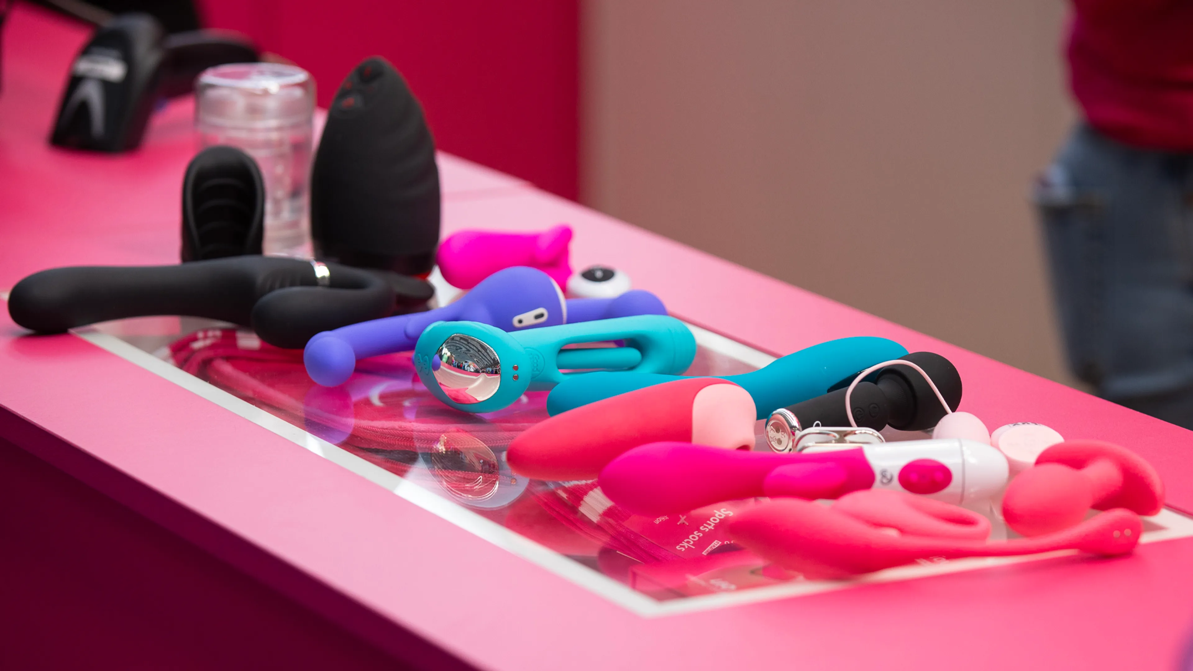 EasyToys roept vibrerend ei terug waarvan trekkoord kan losraken