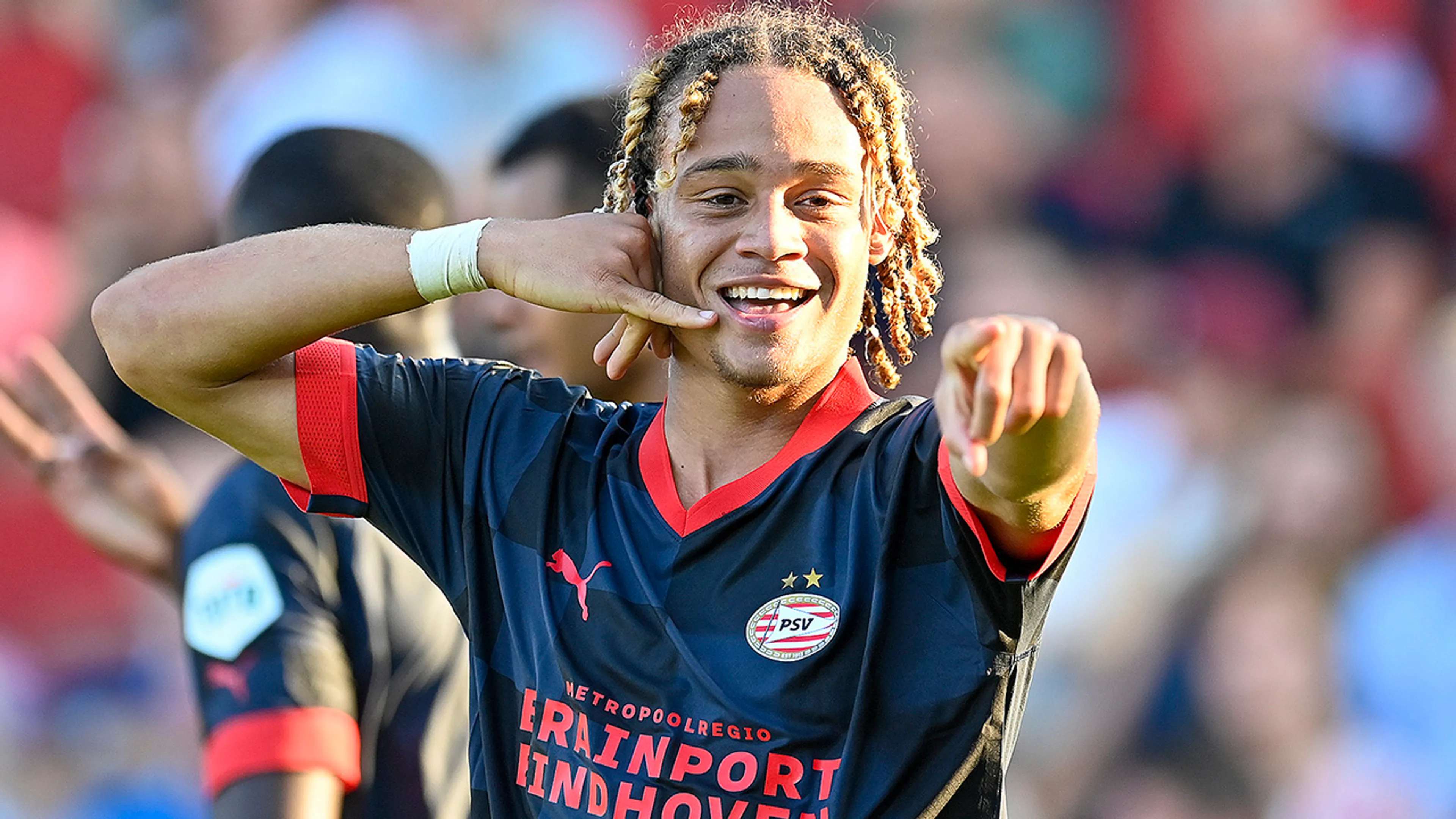 'Simons kiest voor PSV en kan aanvoerder worden'