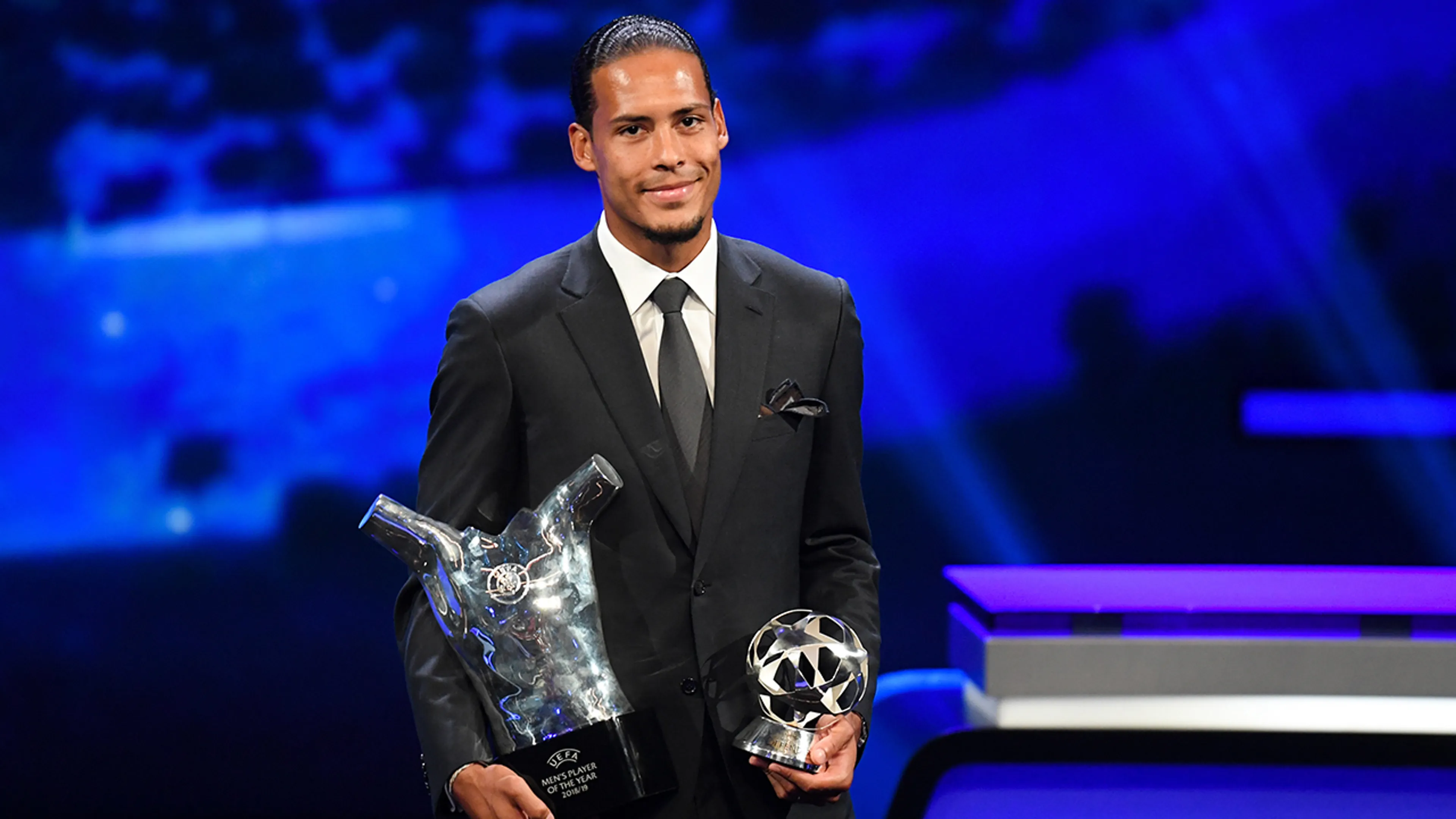 Van Dijk op shortlist Sportman van het Jaar