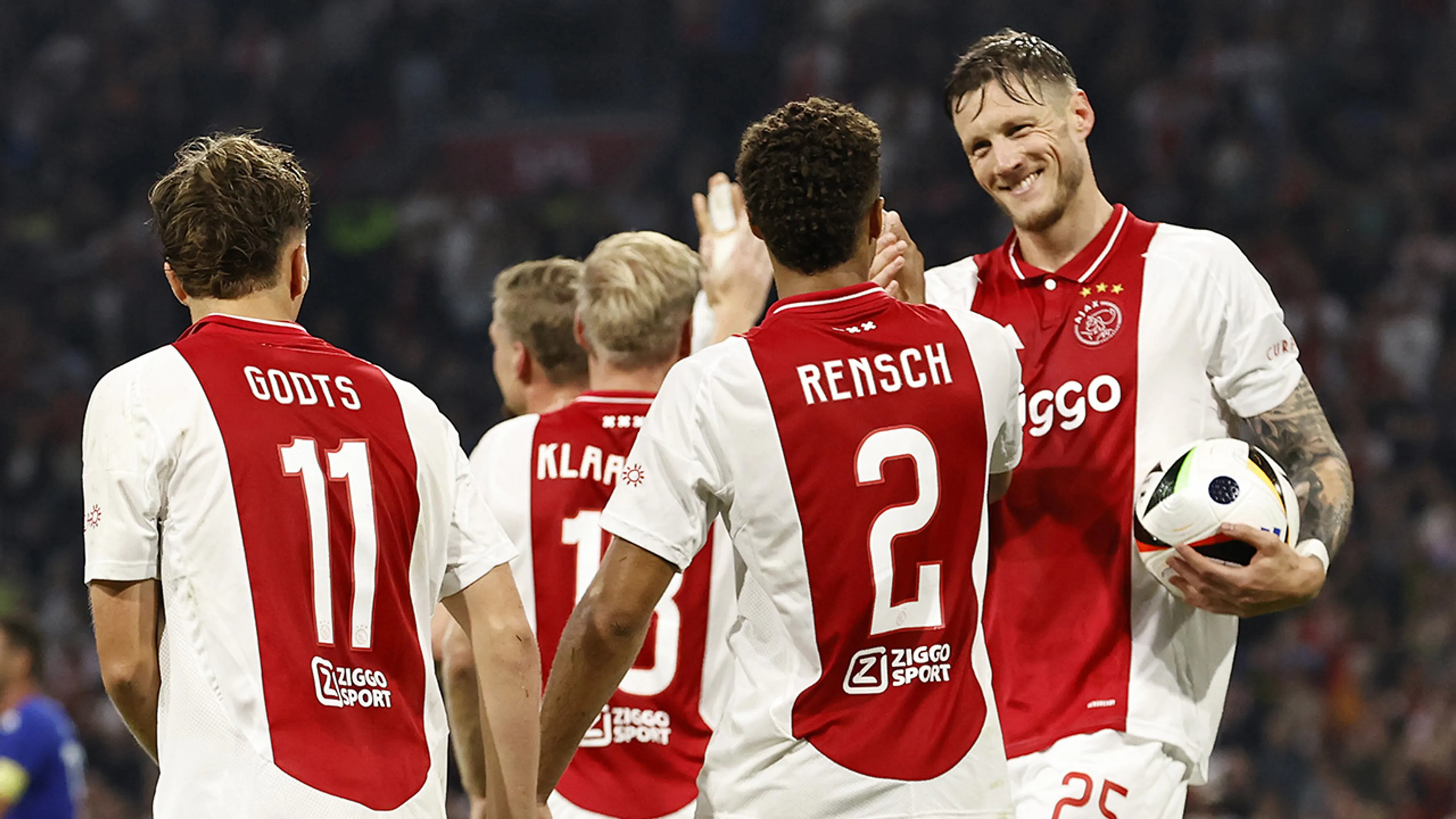 Ajax boekt eenvoudige zege op Fortuna Sittard