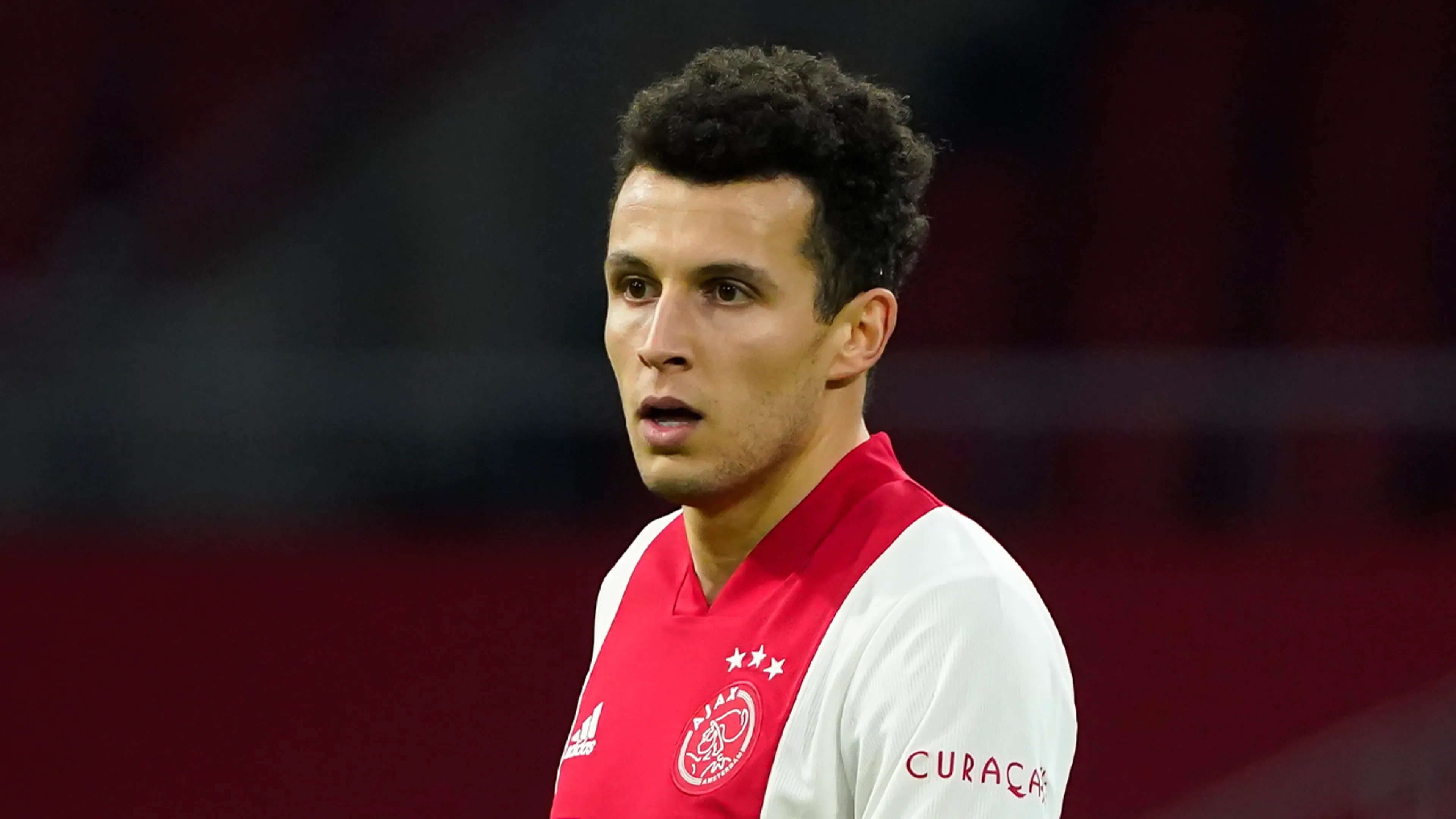 Ajax wint mede dankzij goal Idrissi oefenduel van FC Utrecht