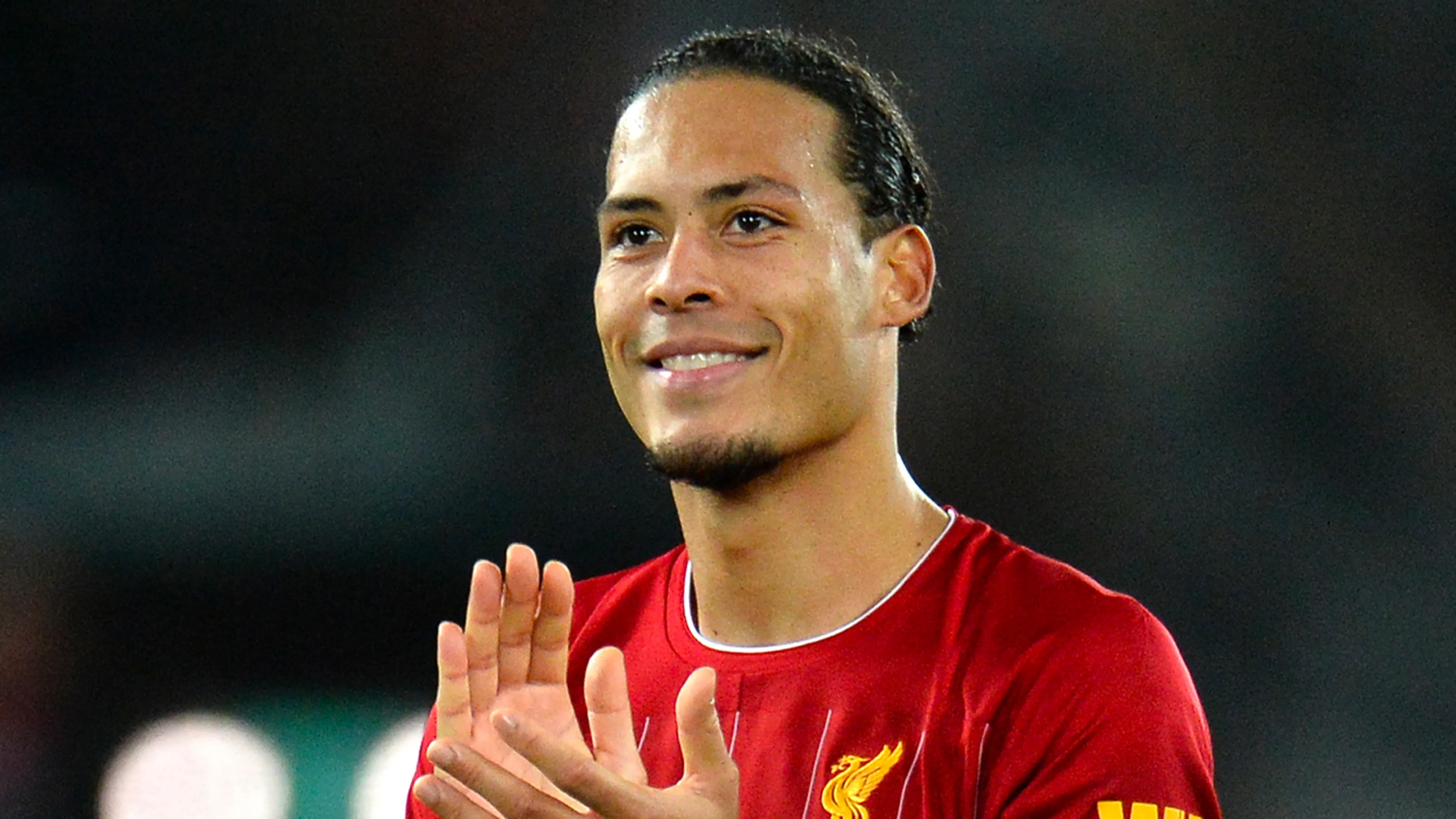 The Sun: 'Juve wil Van Dijk komende zomer voor 178 miljoen naar Italië halen'