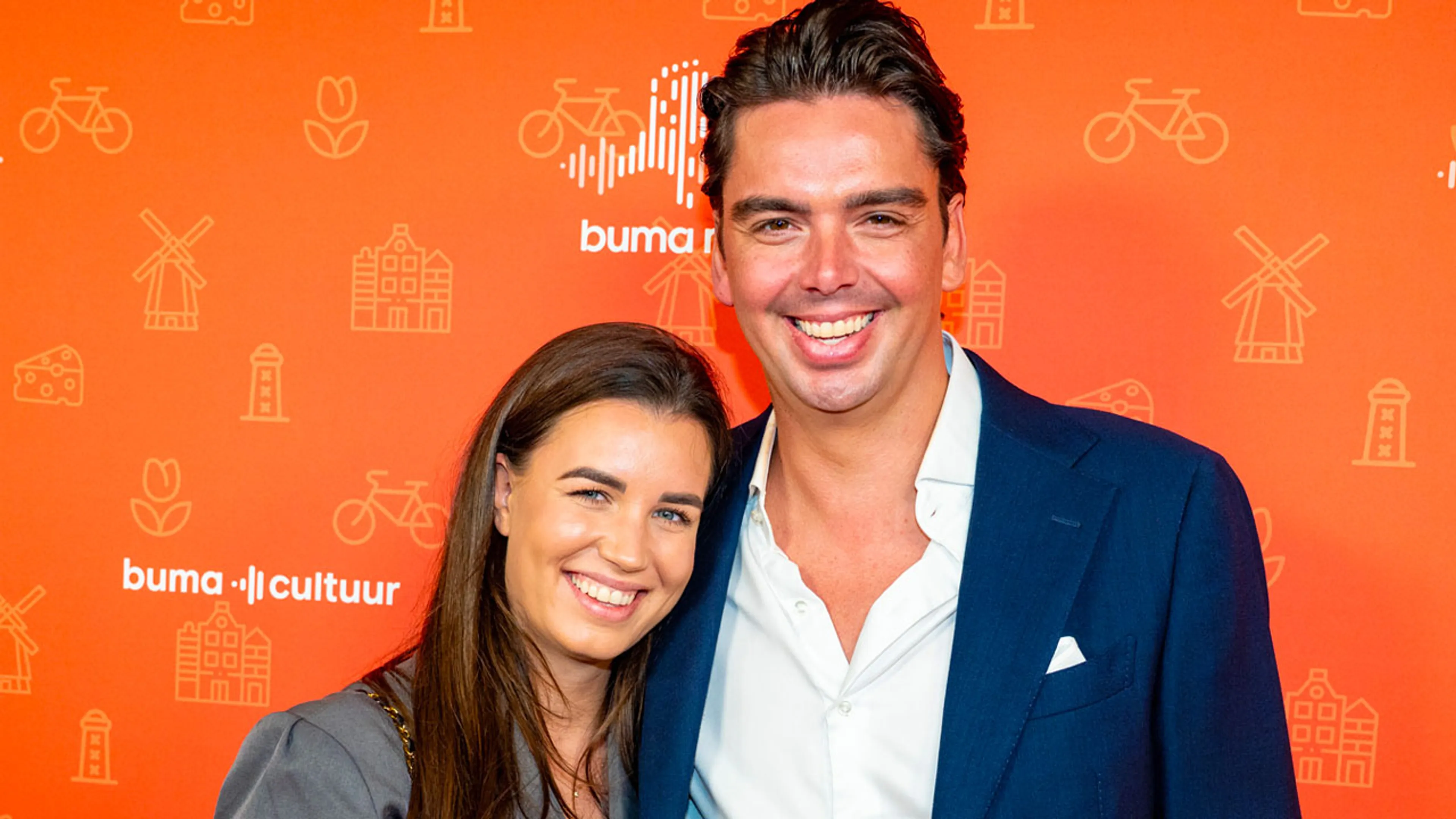 Dit zou de reden zijn van de breuk tussen zanger Yves Berendse en zijn vriendin Sophie