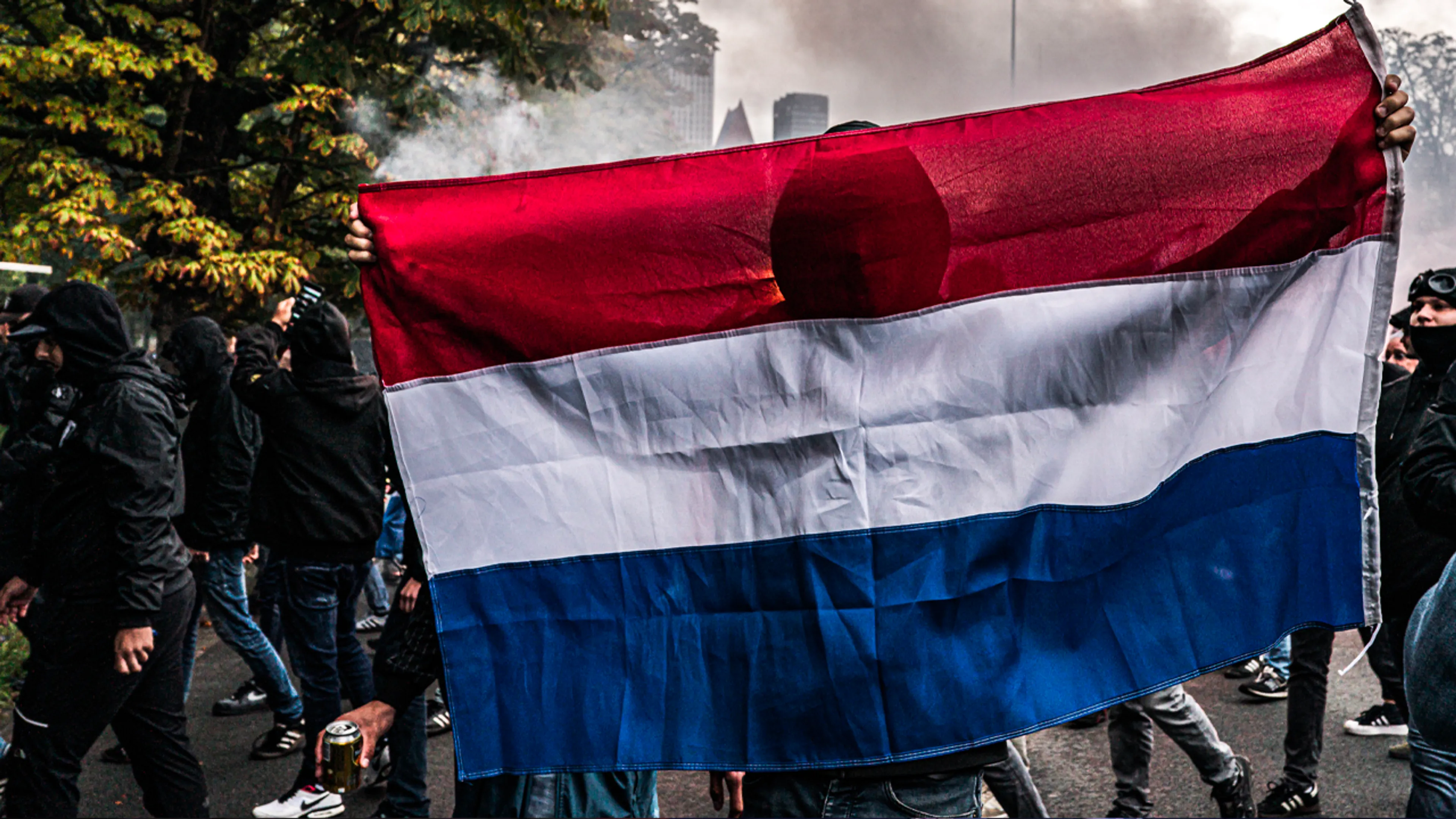 AIVD en NCTV waarschuwen voor normalisering extreemrechtse ideeën
