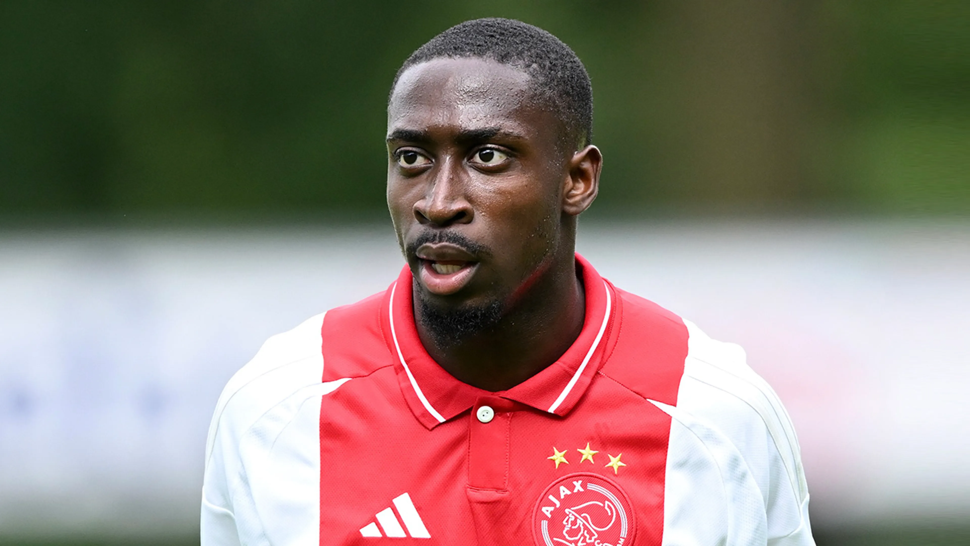 'Ajax nadert akkoord met Club Brugge over transfersom voor Carlos Forbs'