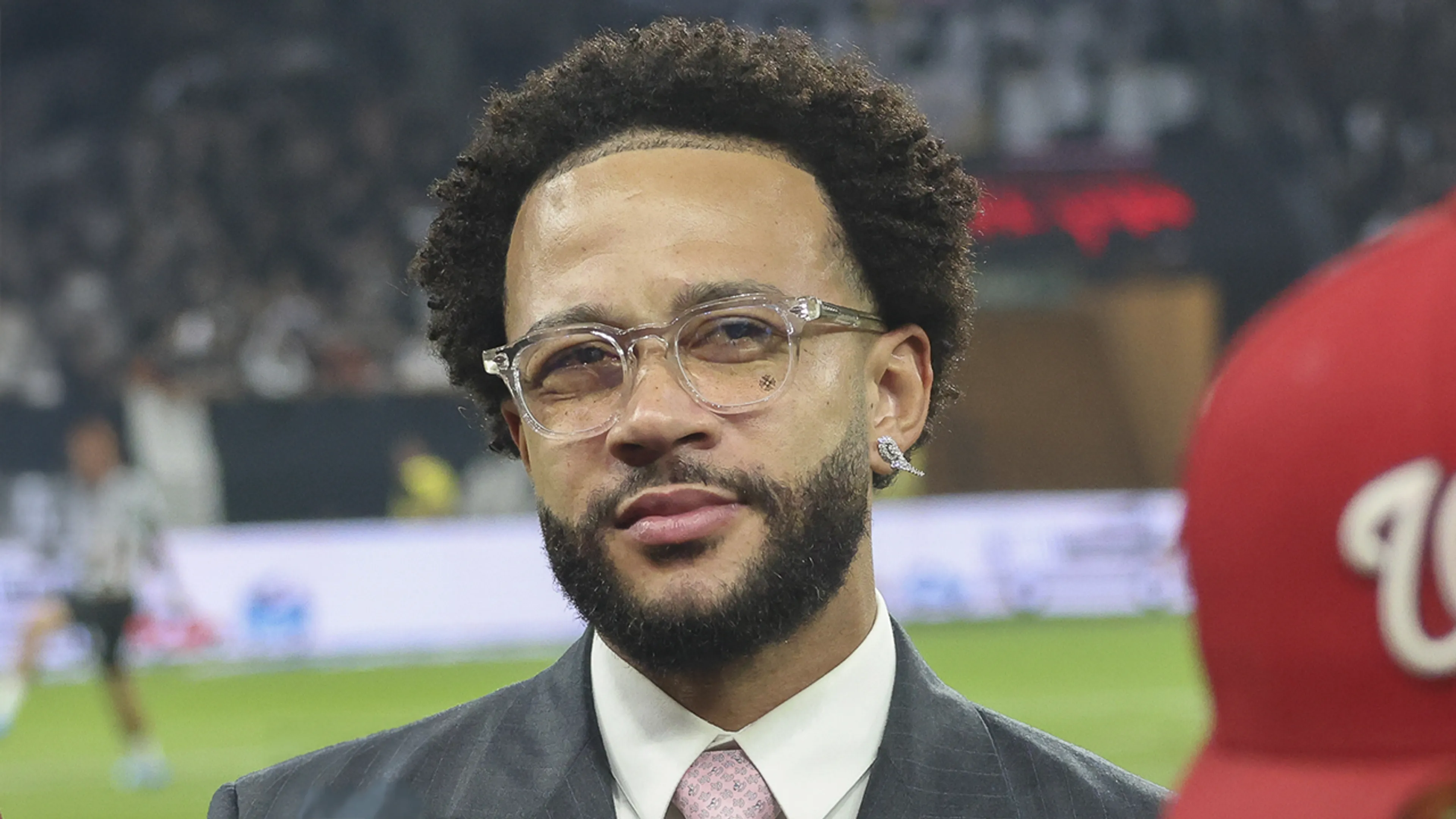 Vier weken voor eerste WK-duel Oranje: Memphis ontbreekt opnieuw bij Corinthians