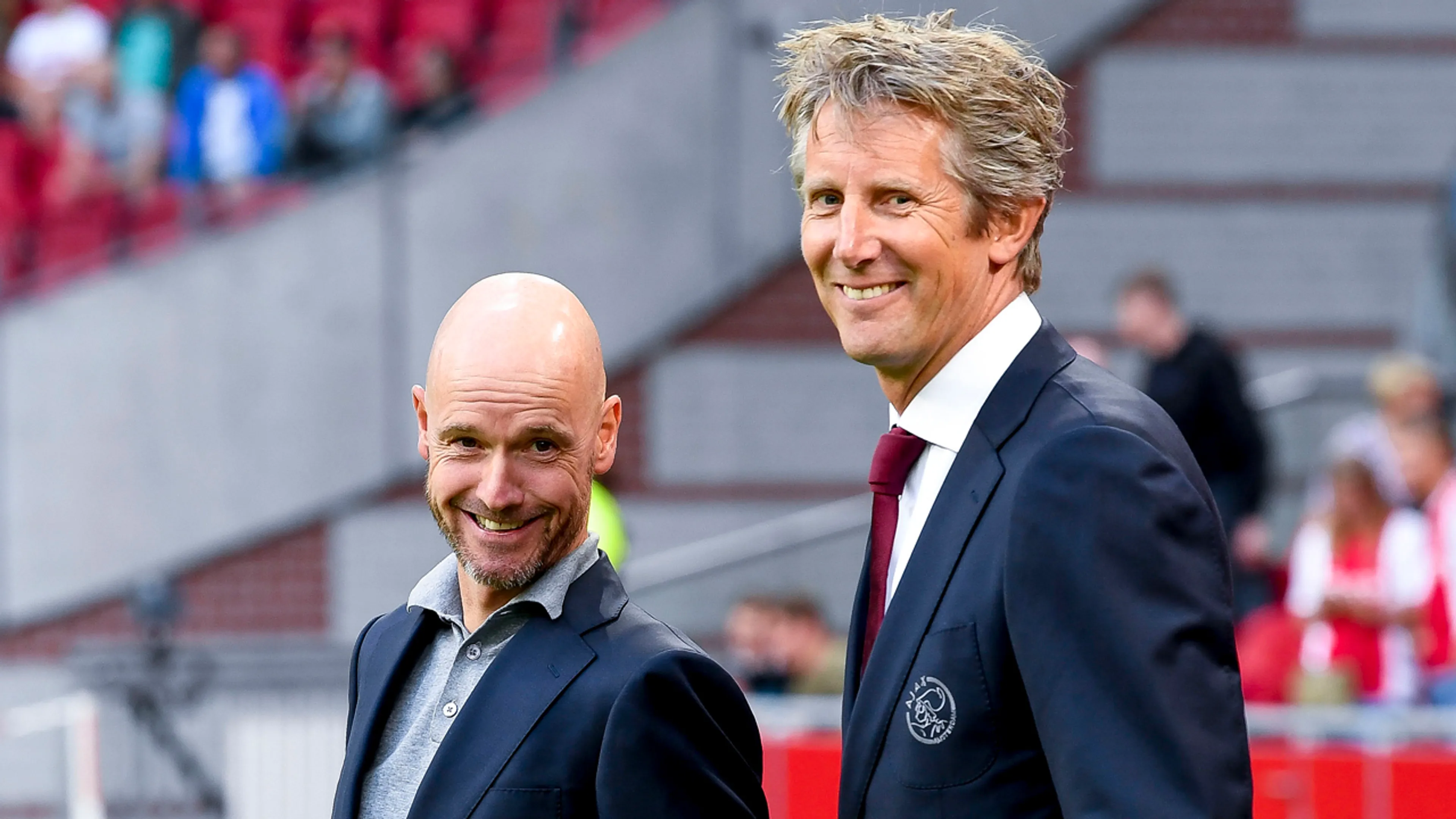 'Waarom zit Ajax, dat vier keer de Champions League won, niet bij de Super League?'