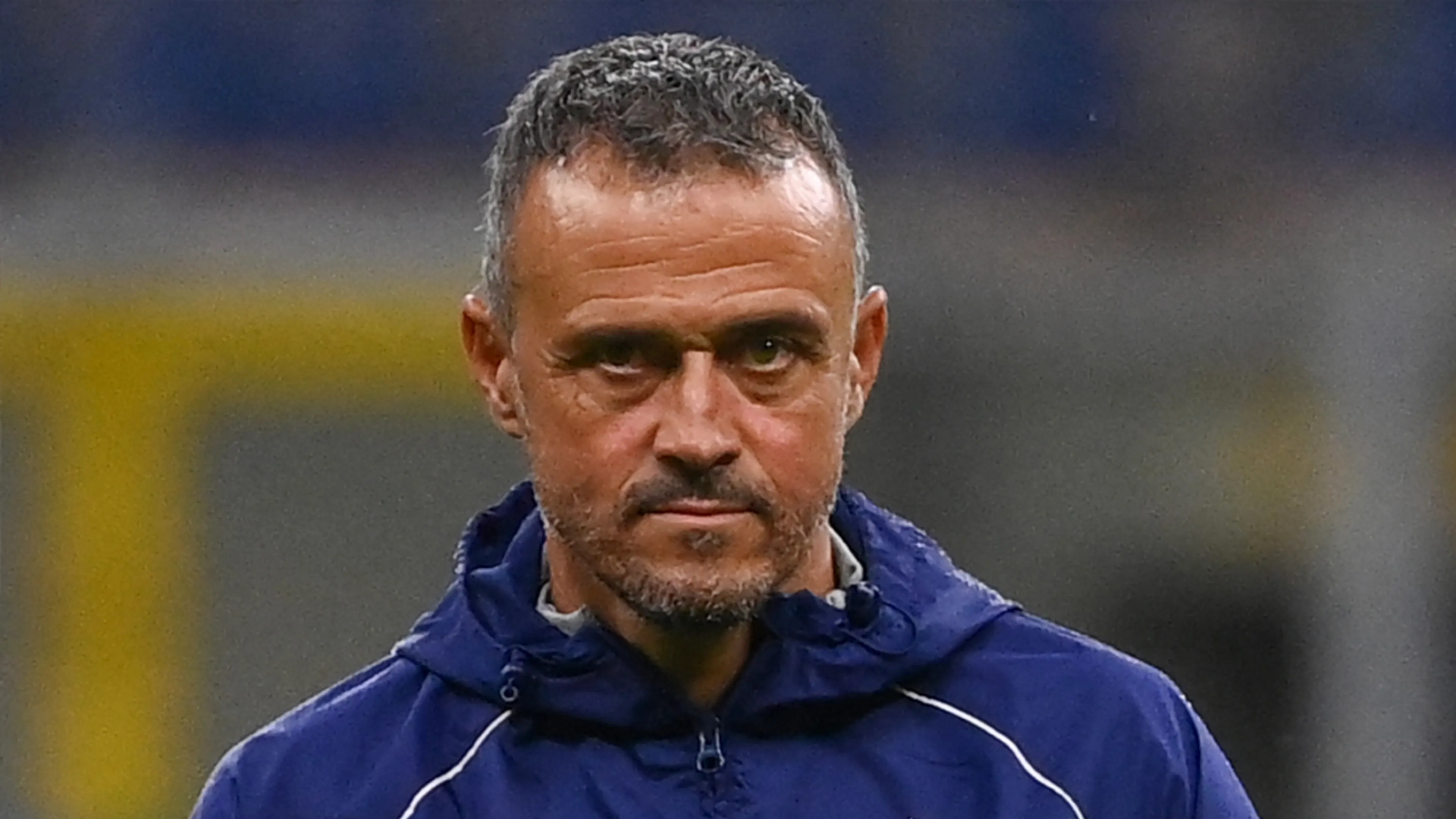 Luis Enrique slaat terug: 'Weet veel meer van voetbal dan jullie'