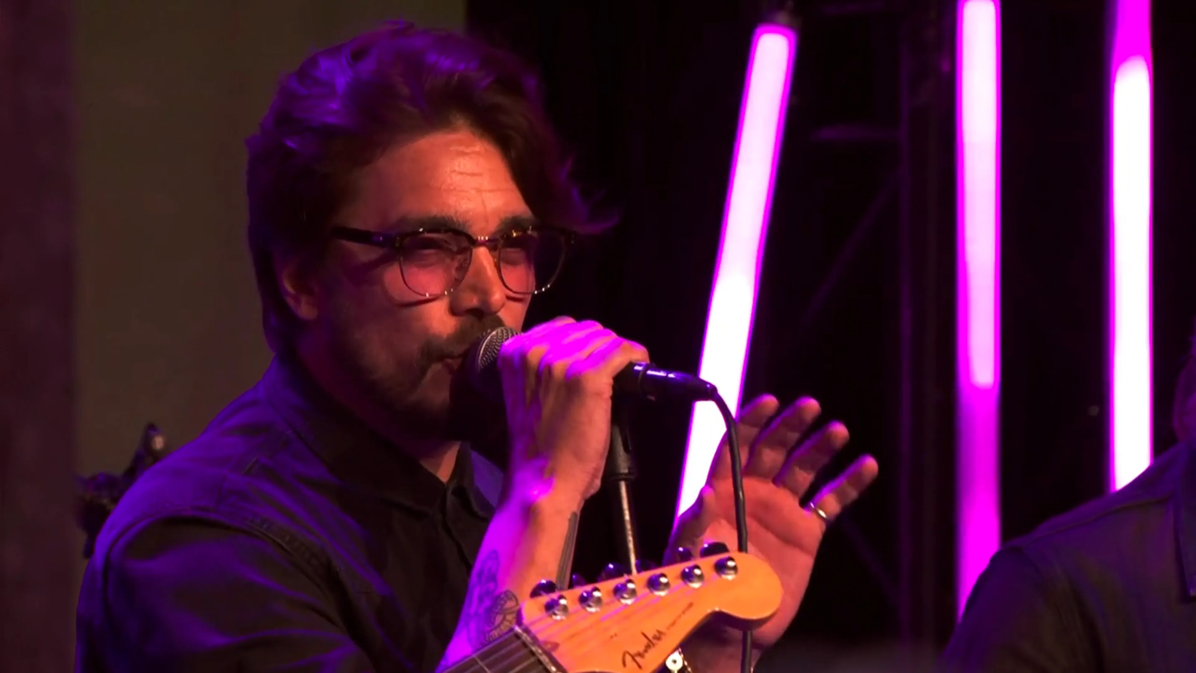 Waylon en The Clarks zorgen voor knallende opening Vandaag Inside!
