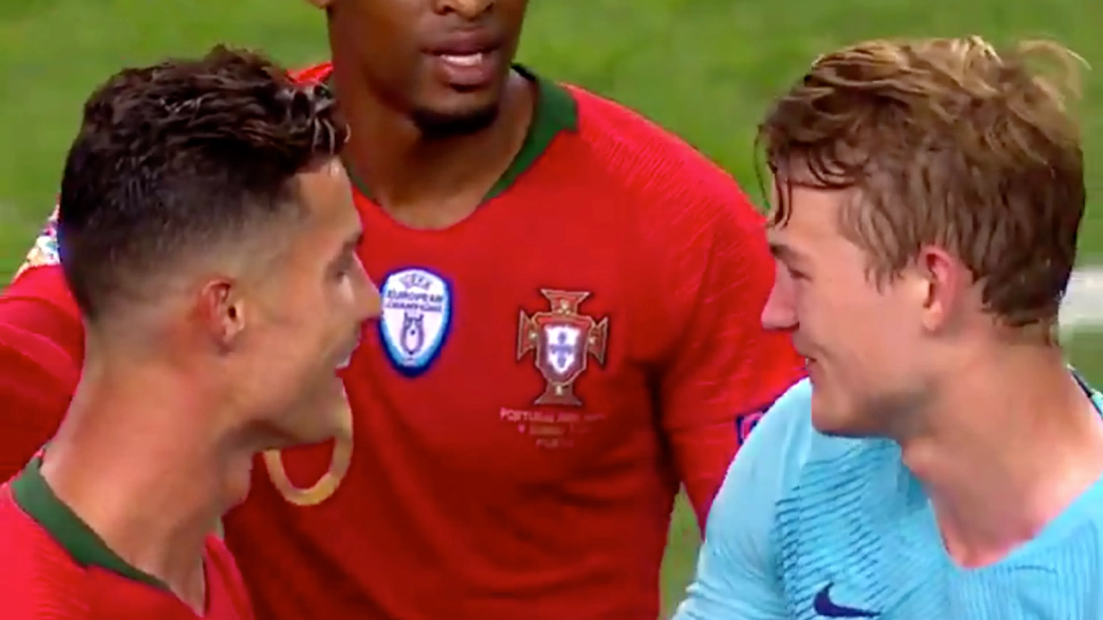 Ronaldo vraagt De Ligt naar Juventus te komen
