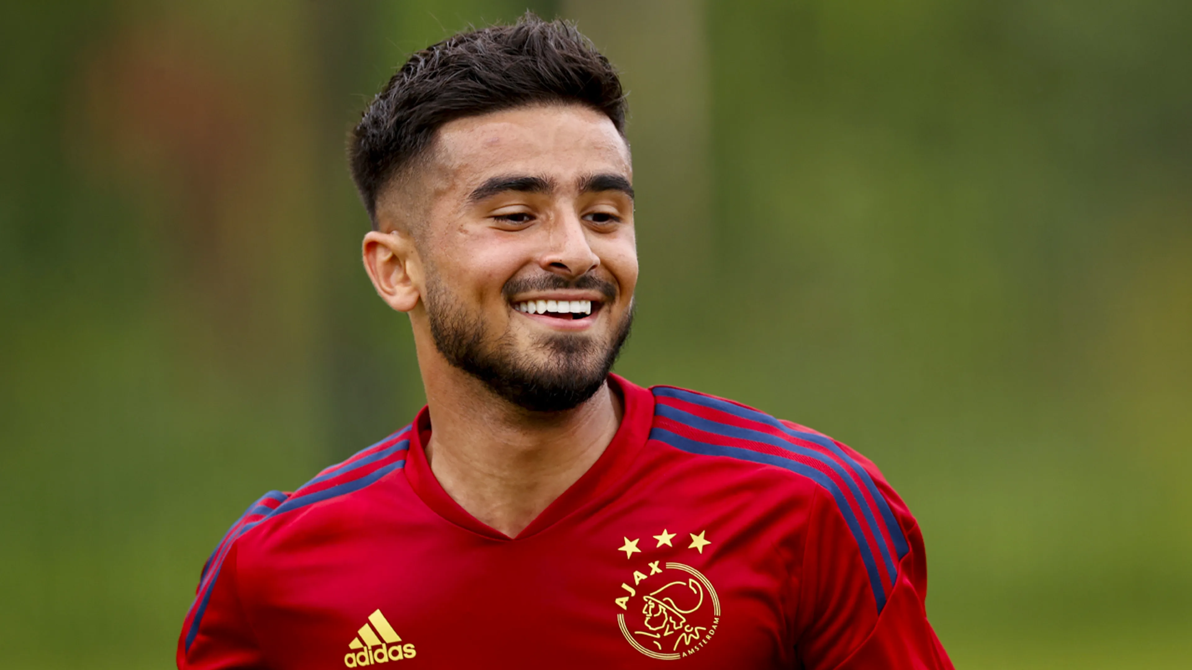 Ajax laat Ünüvar transfervrij naar FC Twente vertrekken