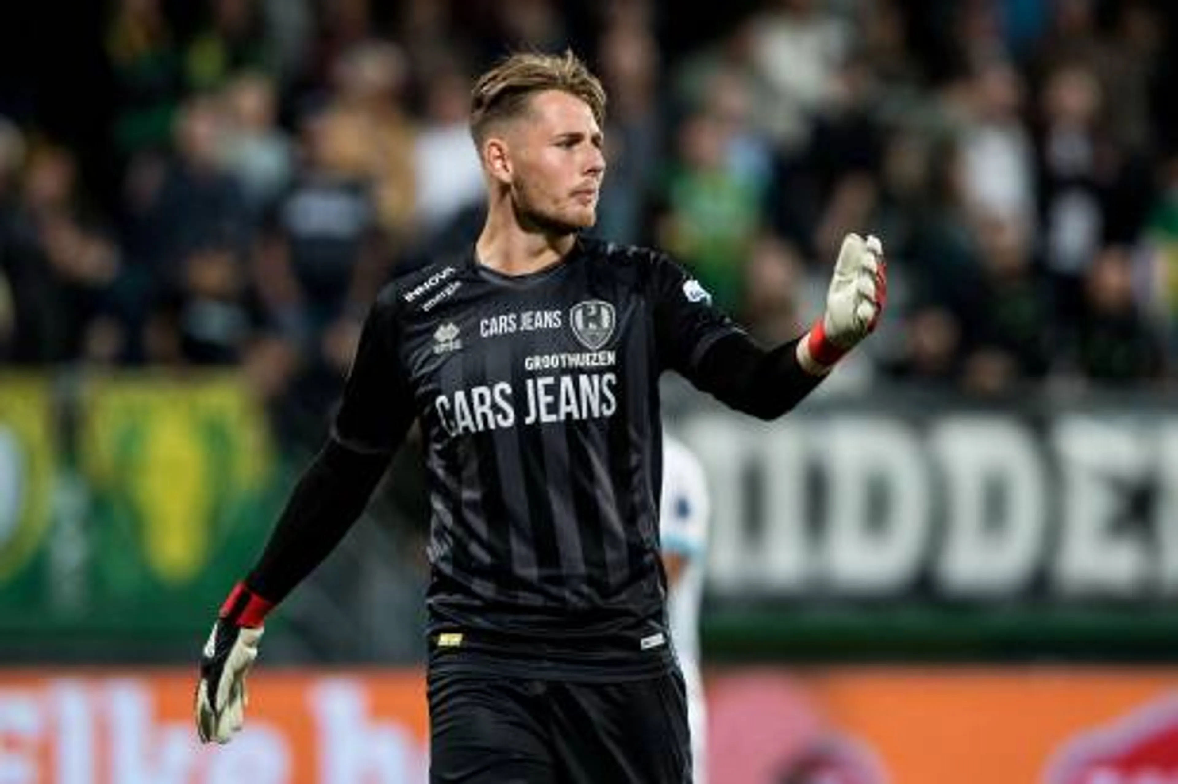 Keeper Groothuizen krijgt nieuwe kans bij ADO