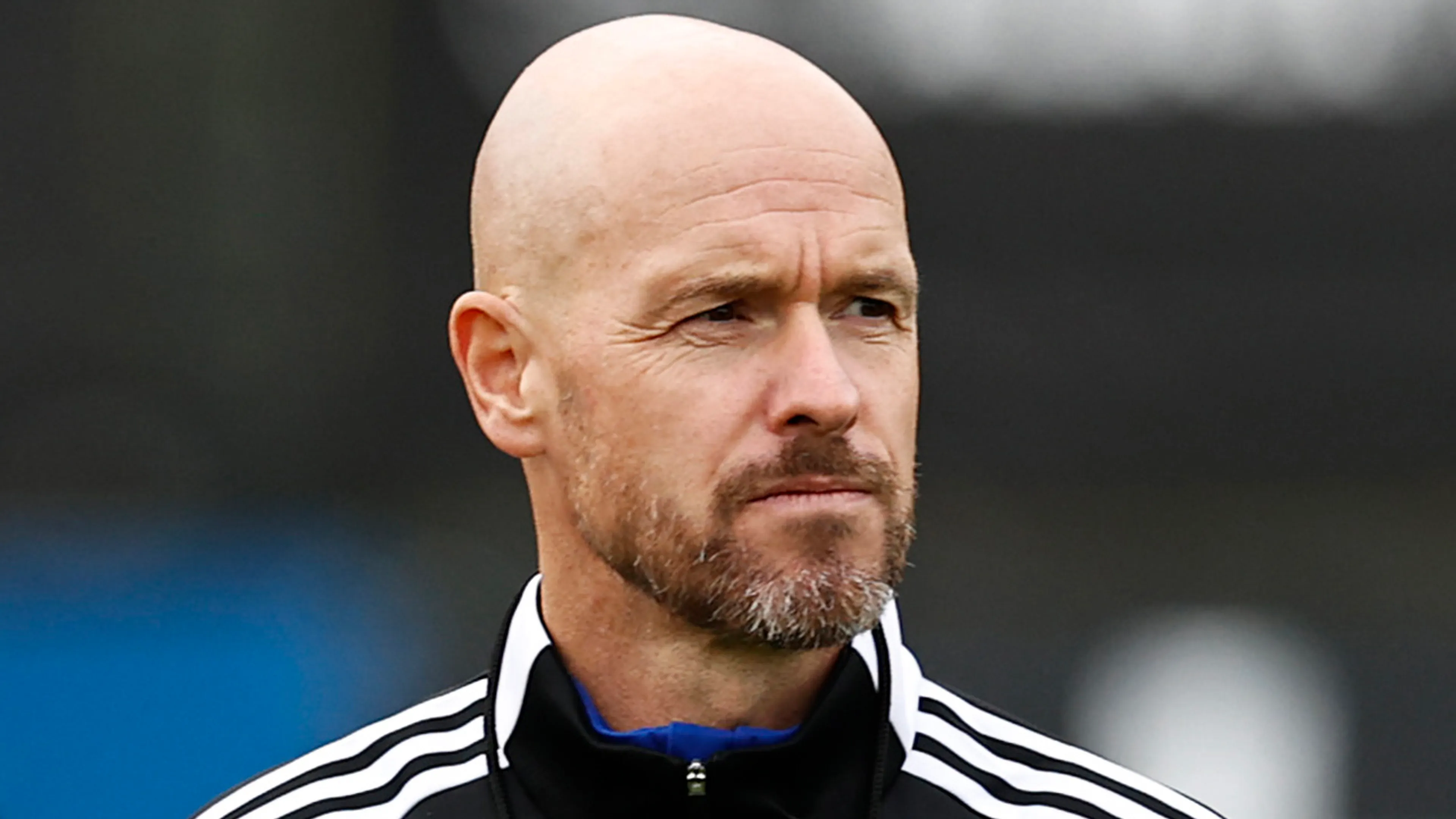 'Newcastle United wil Ajax beroven van Ten Hag en biedt trainer astronomisch jaarsalaris'