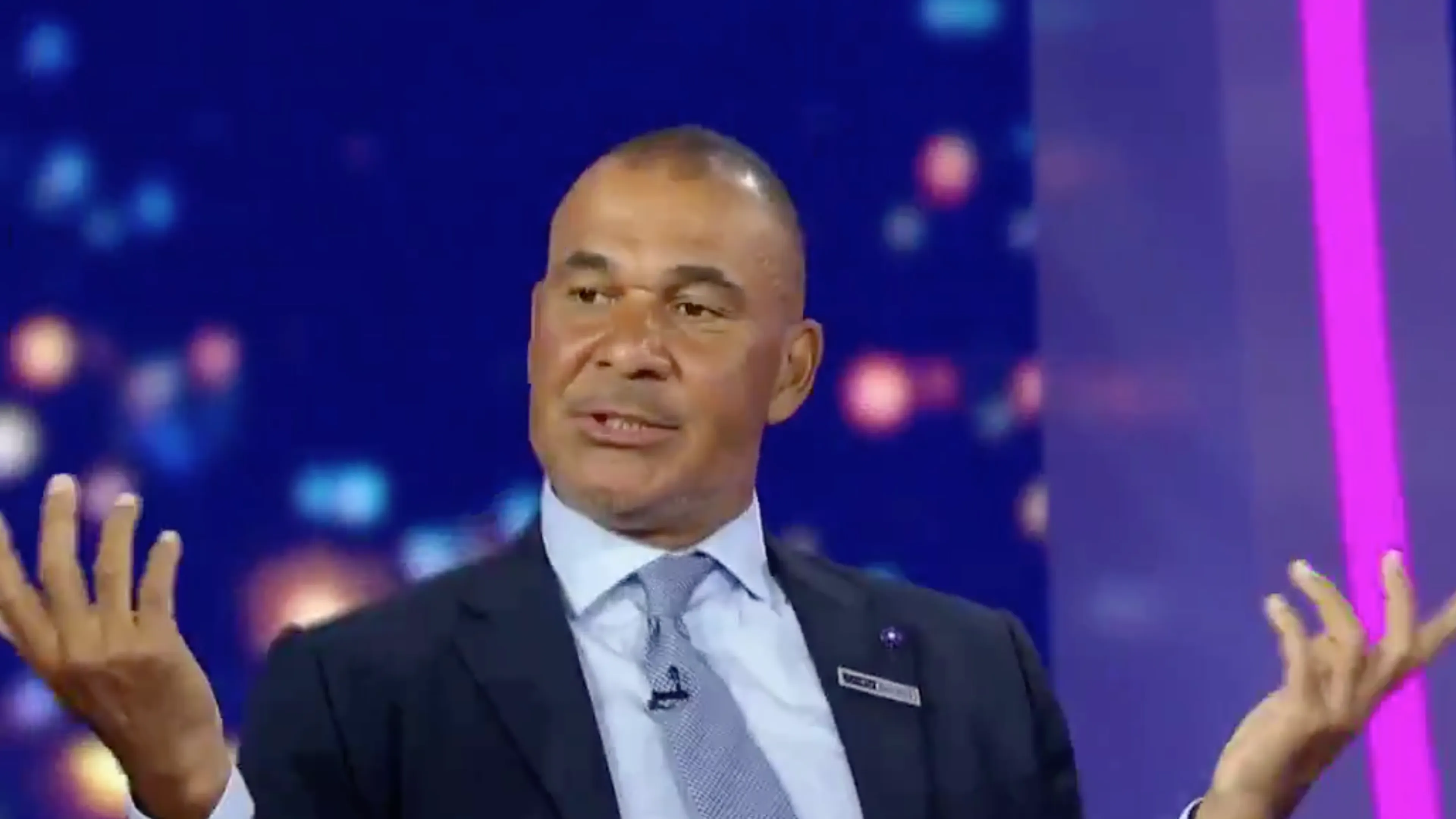 Gullit reageert op goal Promes: 'Absoluut geen buitenspel!'