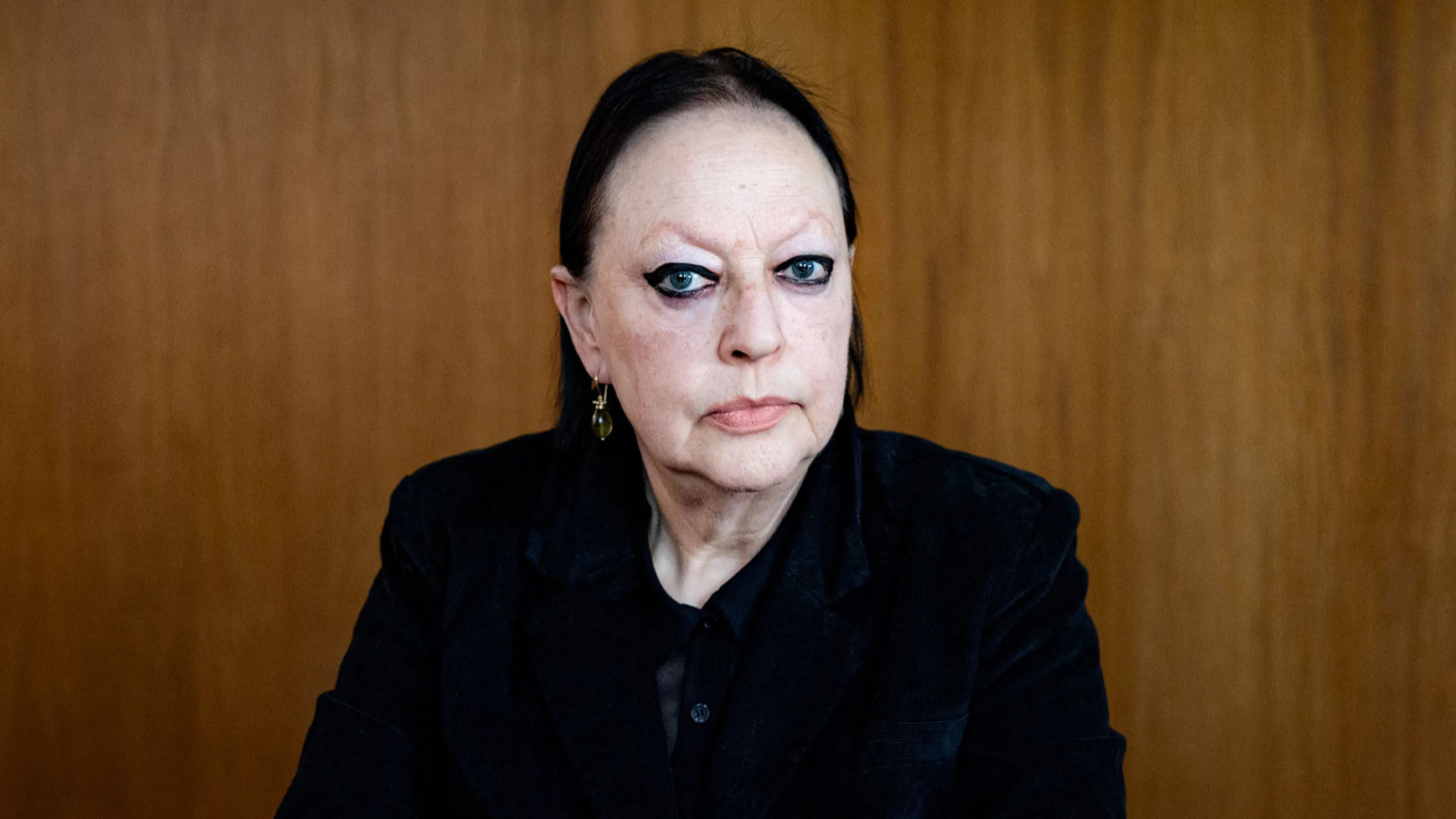 Rechtbank acht oud-advocaat Inez Weski schuldig, maar ze hoeft niet terug naar cel