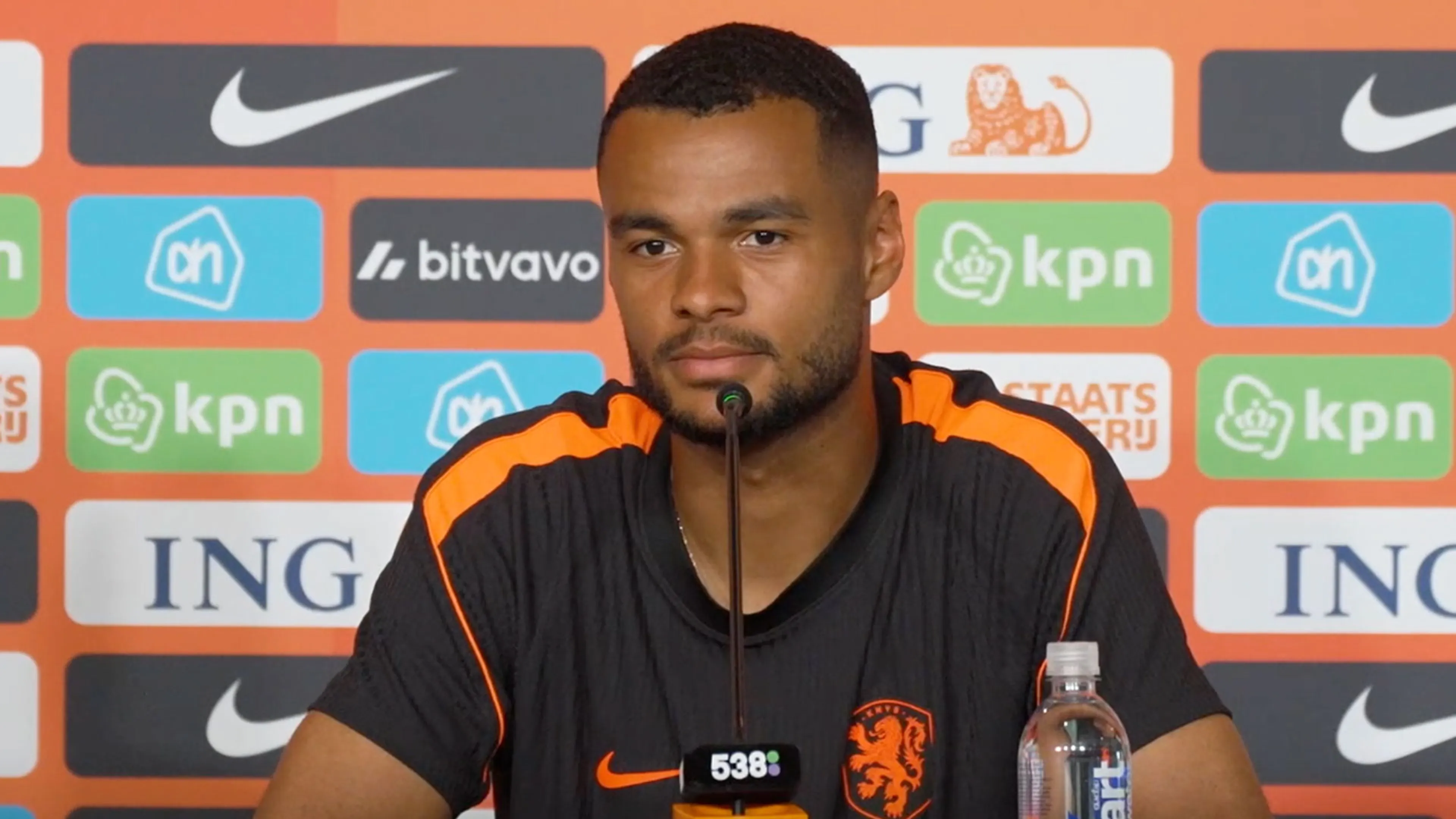Cody Gakpo is 'de Pastoor van Oranje': 'Misschien heb ik vandaar die naam gekregen'