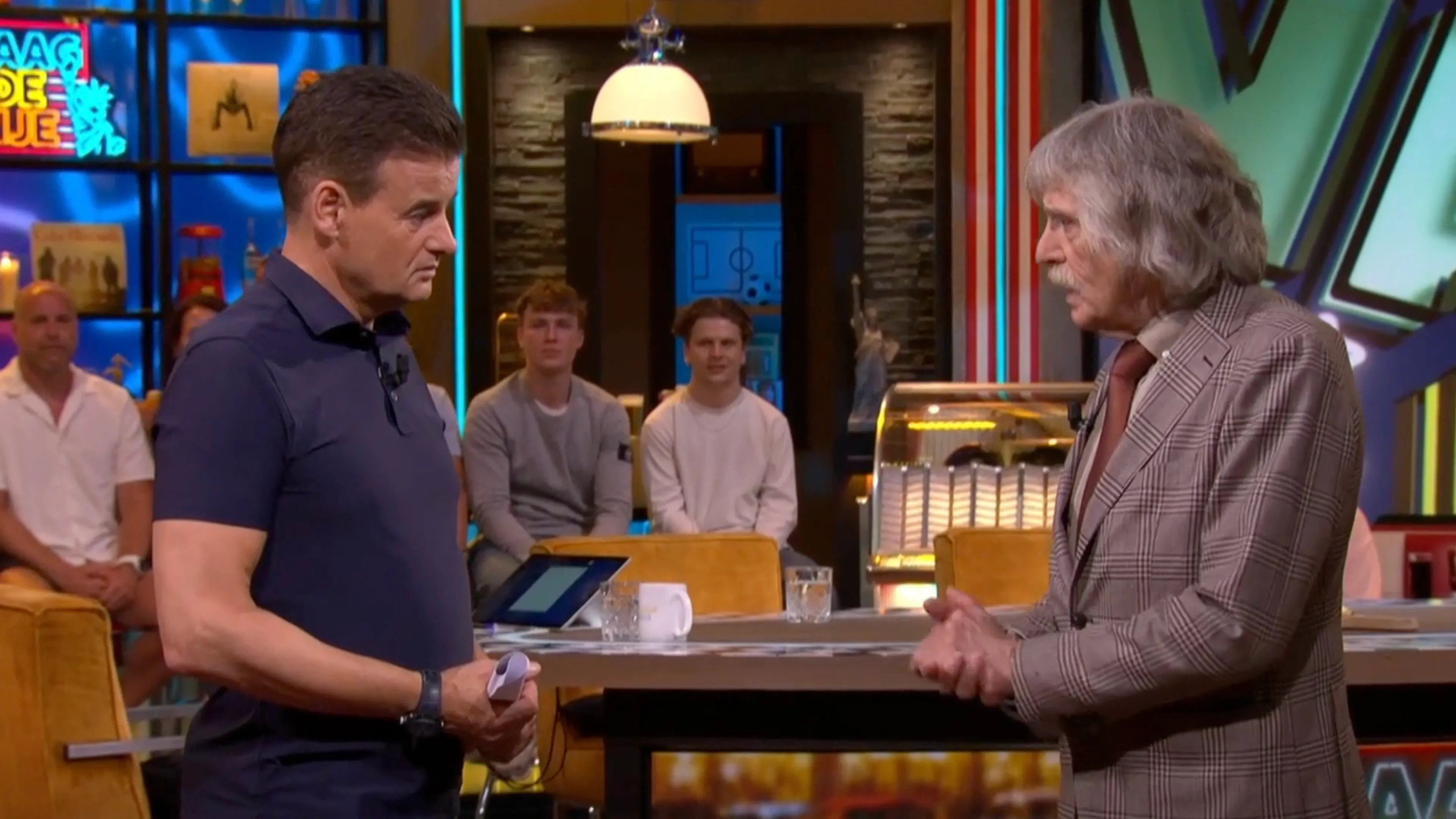 Johan Derksen: 'Ik denk dat we Wout Weghorst heel hard nodig hebben tegen Marokko'