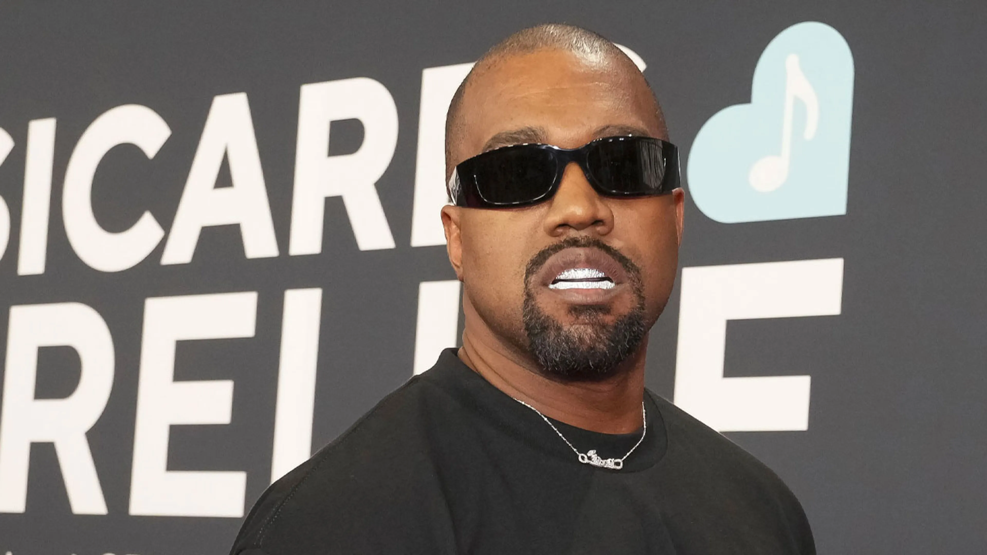 Optredens van rapper Ye in GelreDome mogen doorgaan