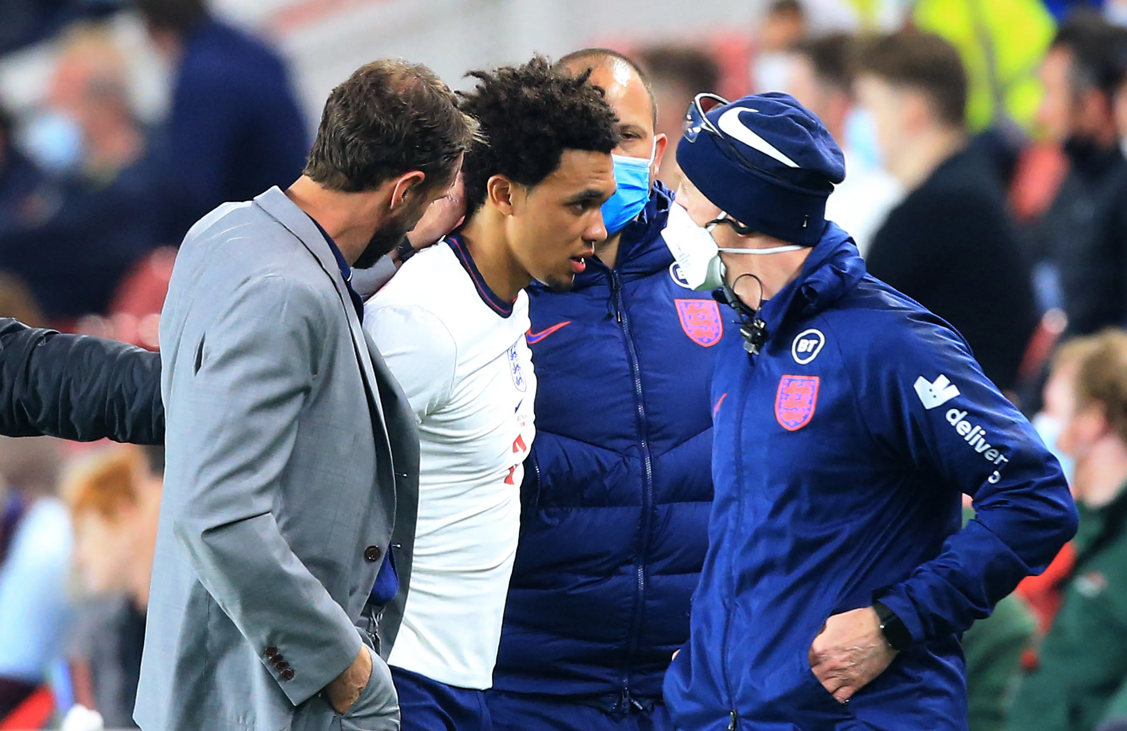Alexander-Arnold valt weg uit EK-elftal Engeland
