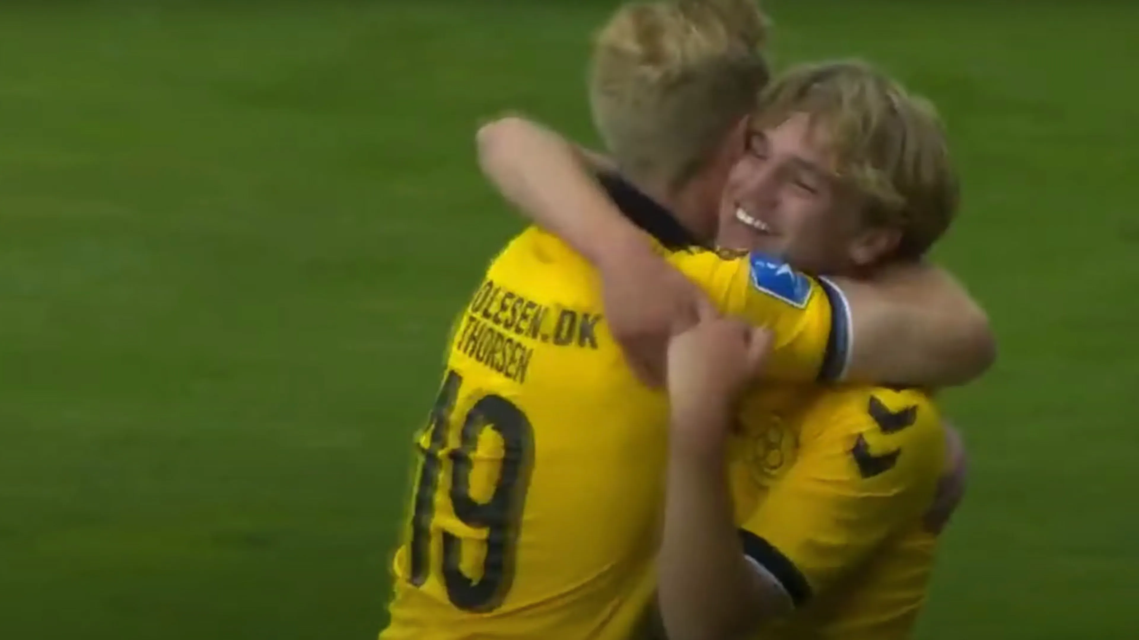 Kennismaken met Jeppe Kjær (16): Dit moet de nieuwste aanwinst van Ajax worden