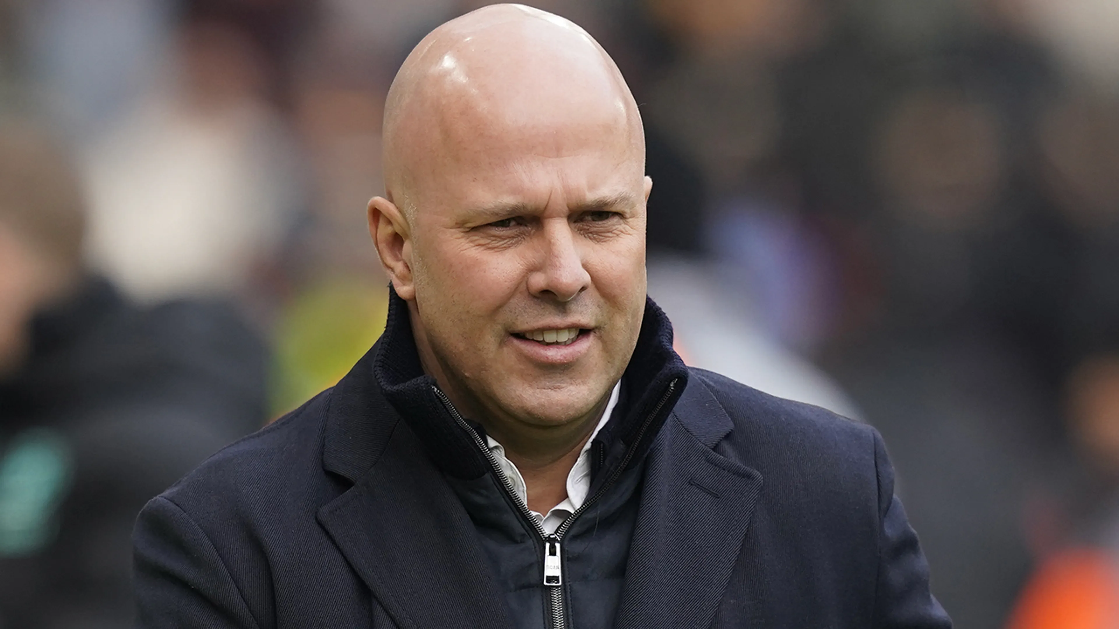Nieuwe wending rond Arne Slot: trainer geeft duidelijk signaal over bondscoachschap Oranje