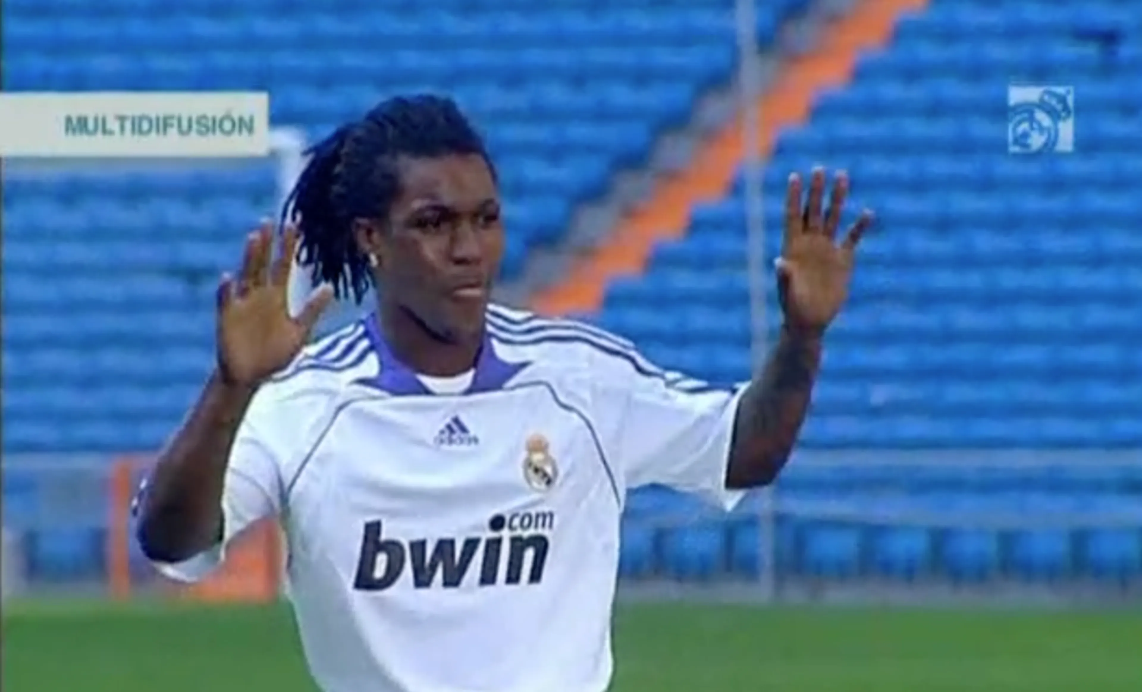 Once upon a time.. Real Madrid presenteert Royston Drenthe 