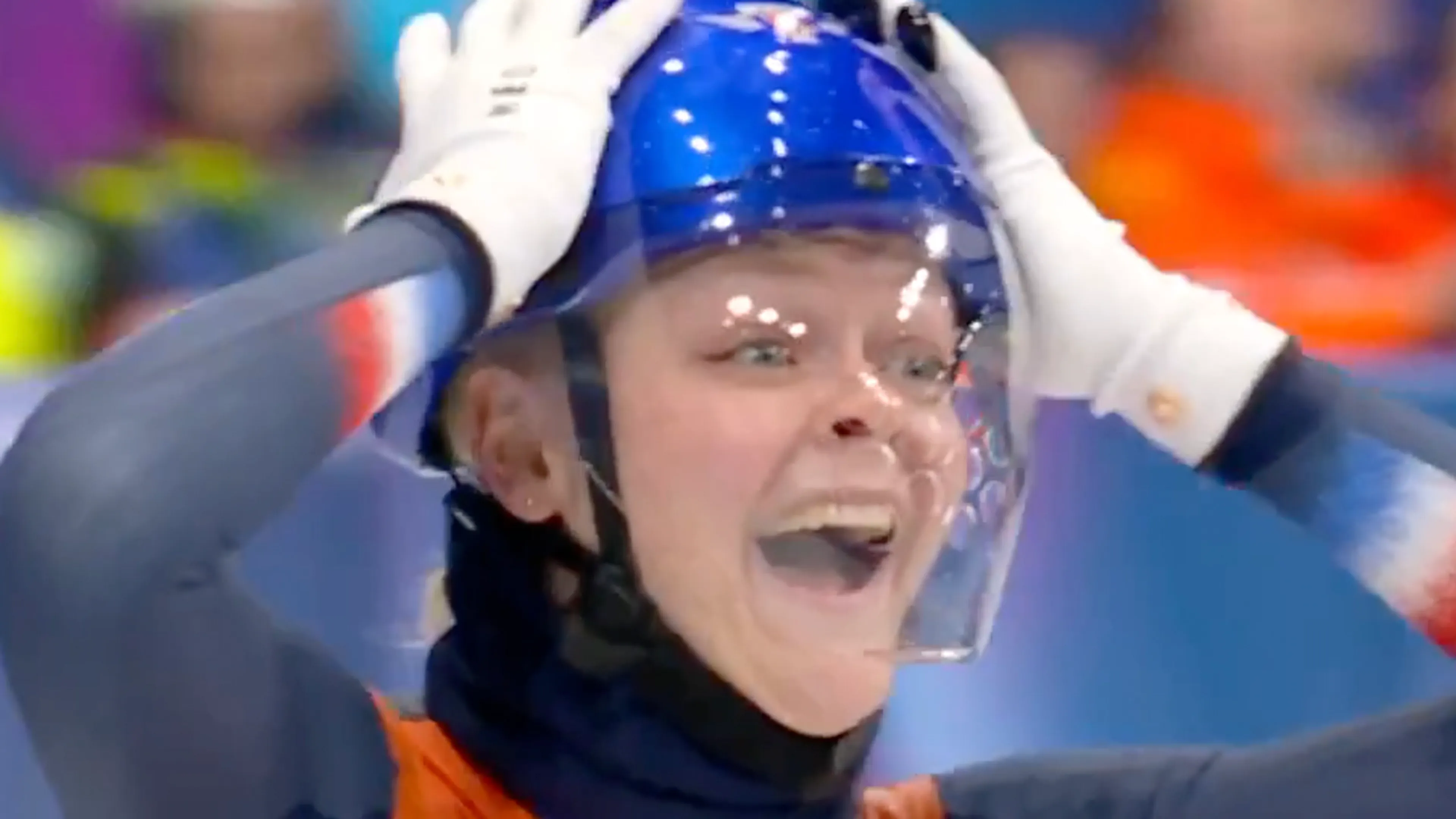 Video: Xandra Velzeboer wint na 500 meter ook goud op 1000 meter shorttrack!