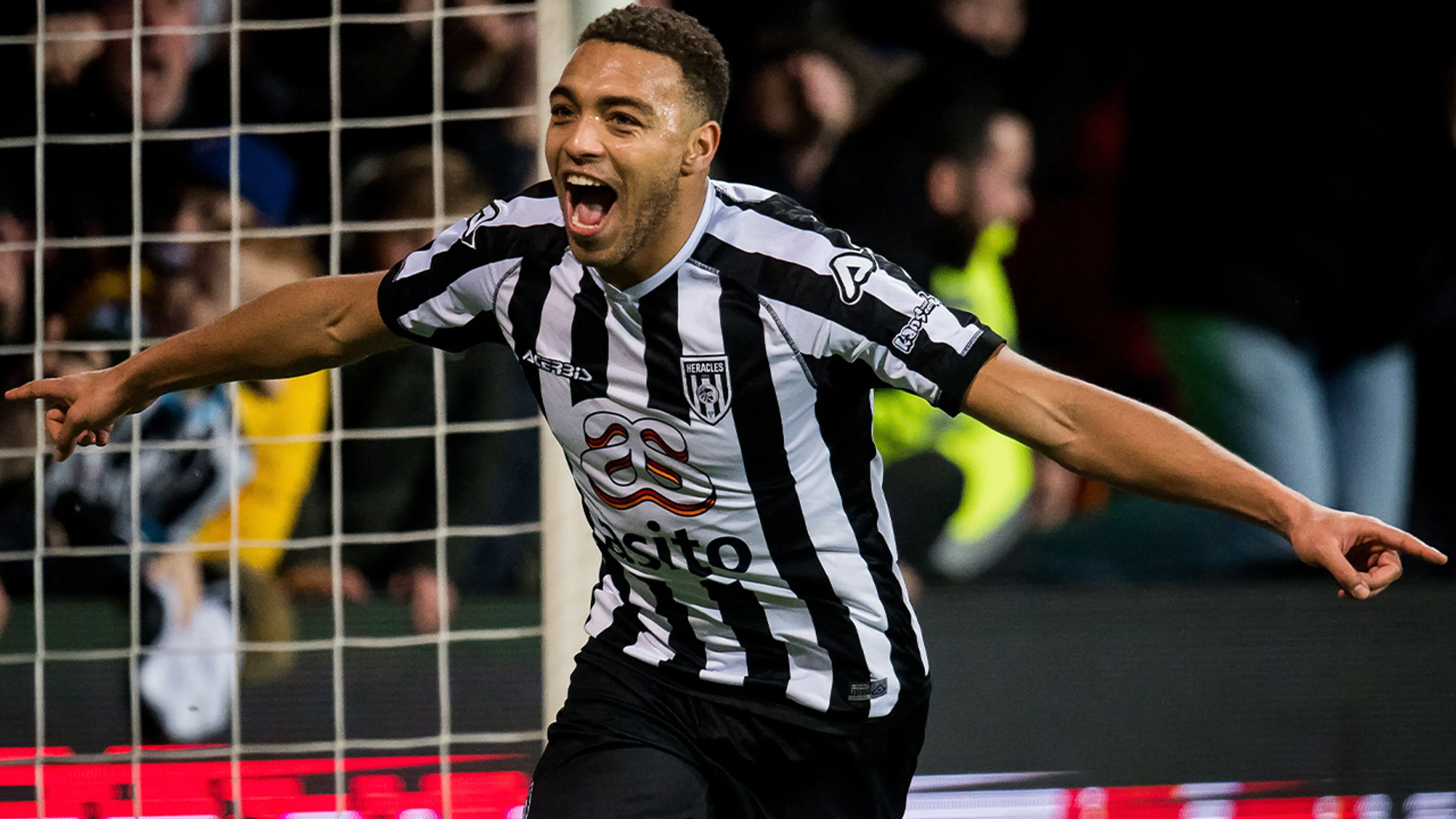 Dessers heeft transfer naar droomclub te pakken