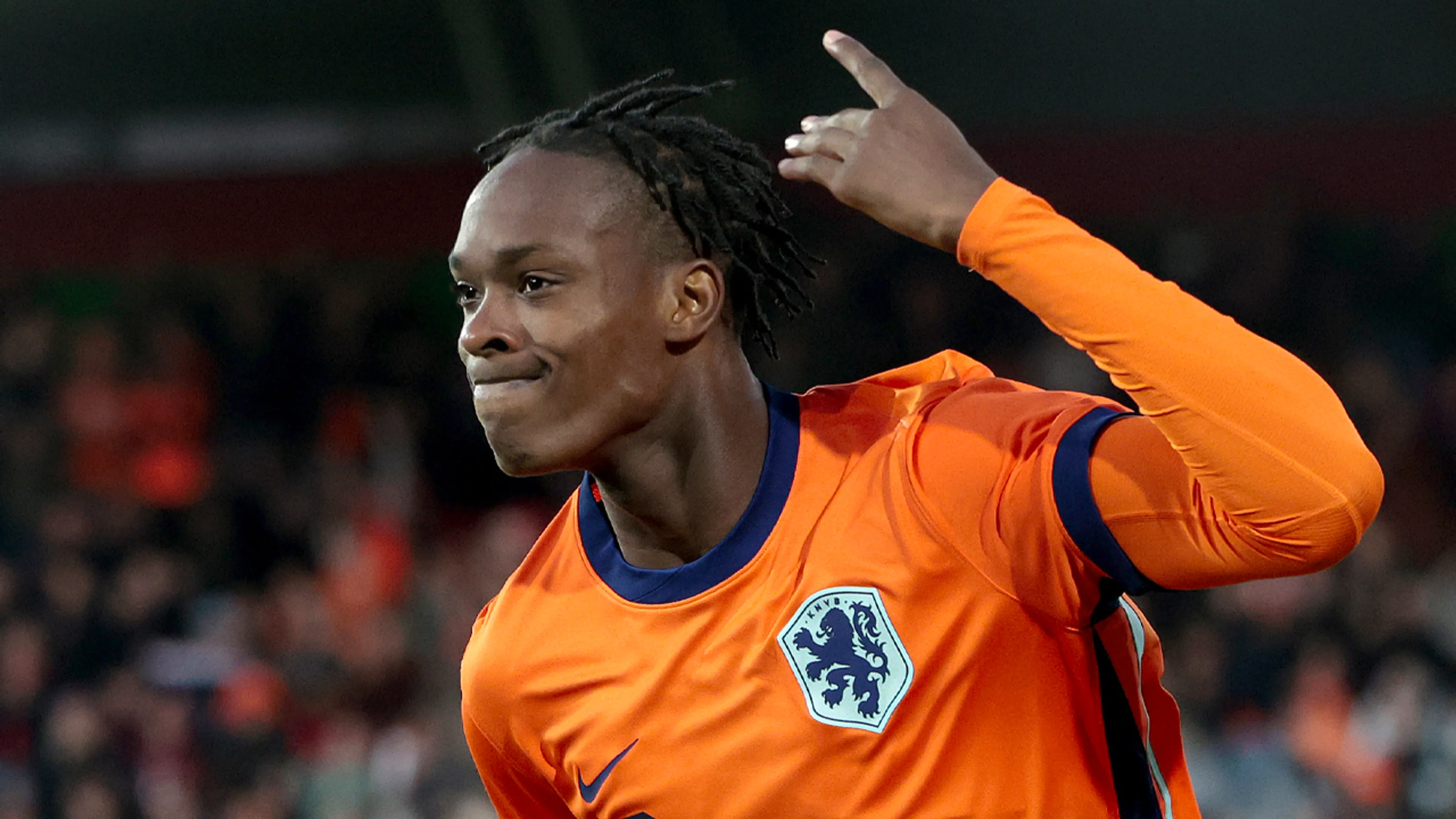 Ronald Koeman roept Emanuel Emegha voor het eerst op om fitheid Wout Weghorst