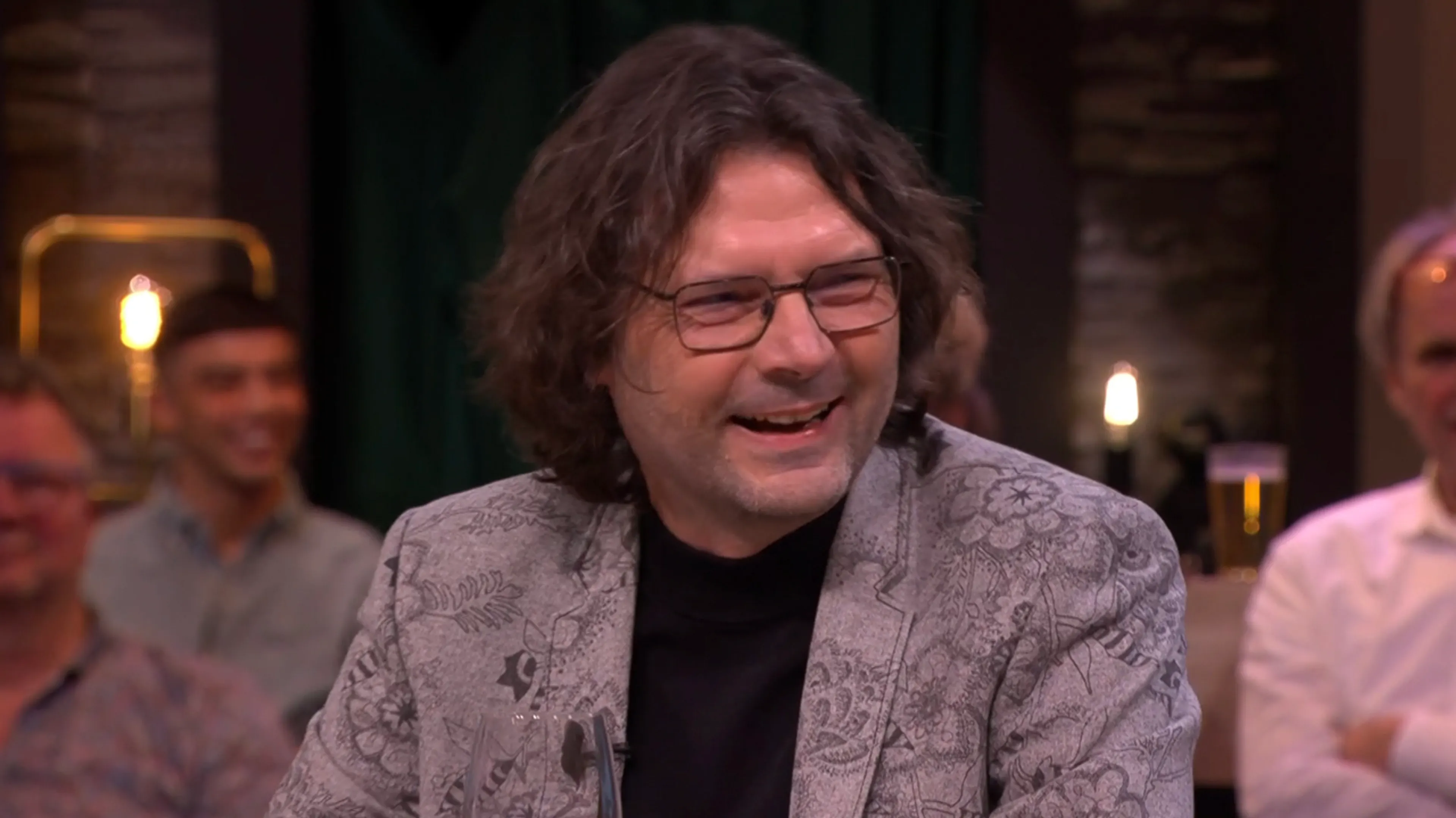 Aflevering Vandaag Inside met Job Knoester, maandag 27 februari 2023