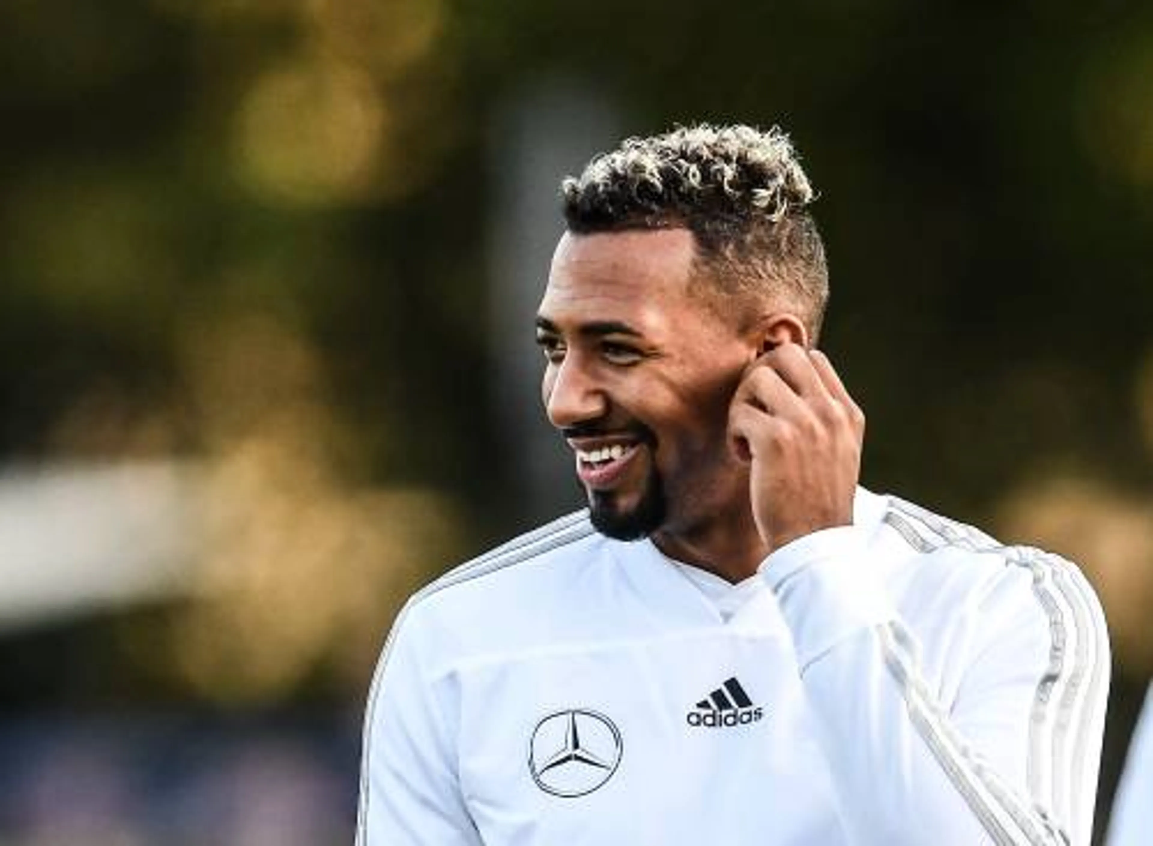 Boateng niet met Duitsland naar Parijs