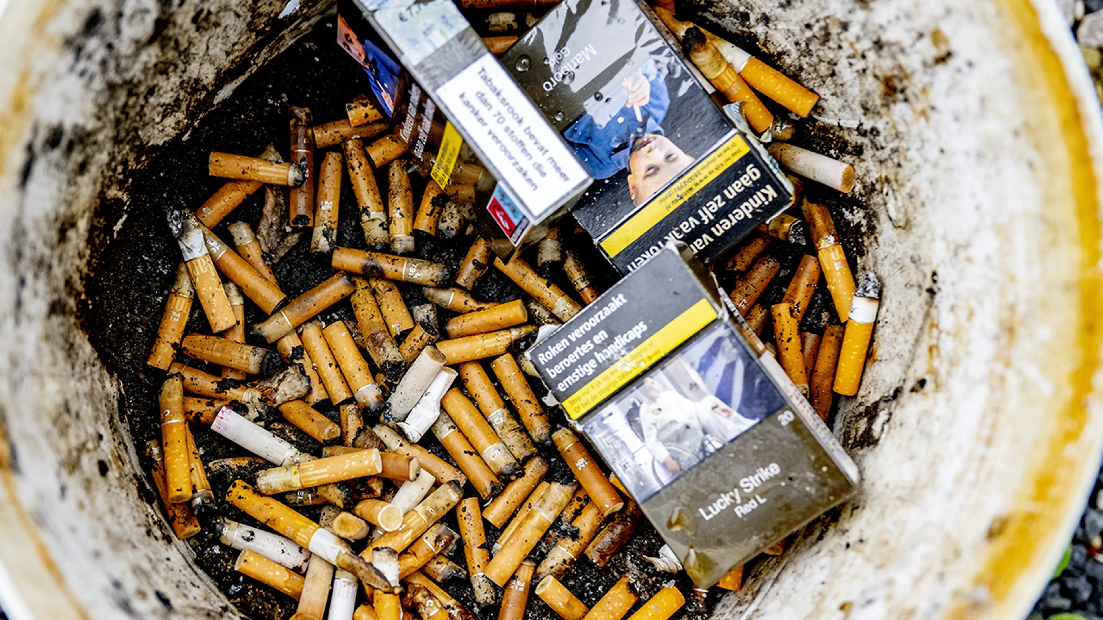 Kabinet overweegt prijsverhoging pakje sigaretten tot 47 euro