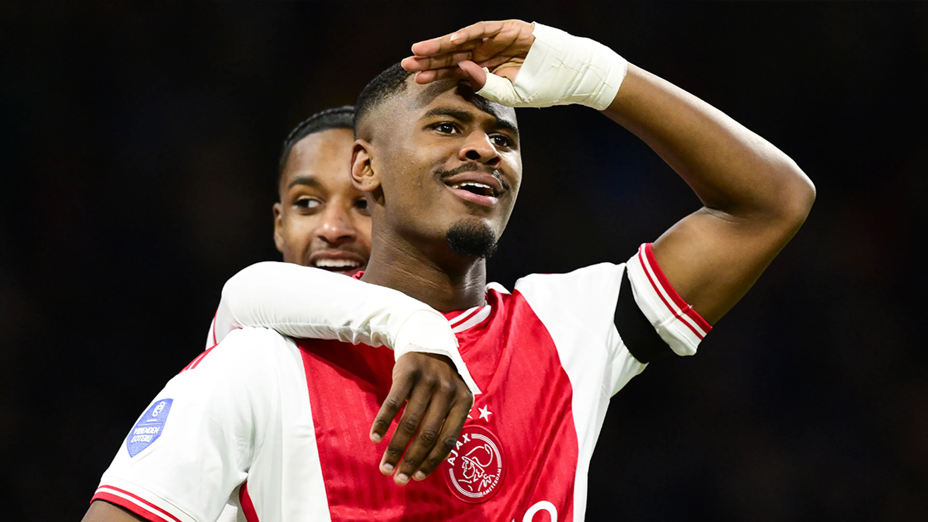 Hato: 'Mijn vader heeft als Feyenoorder met een Ajax-shirt op de tribune gezeten'