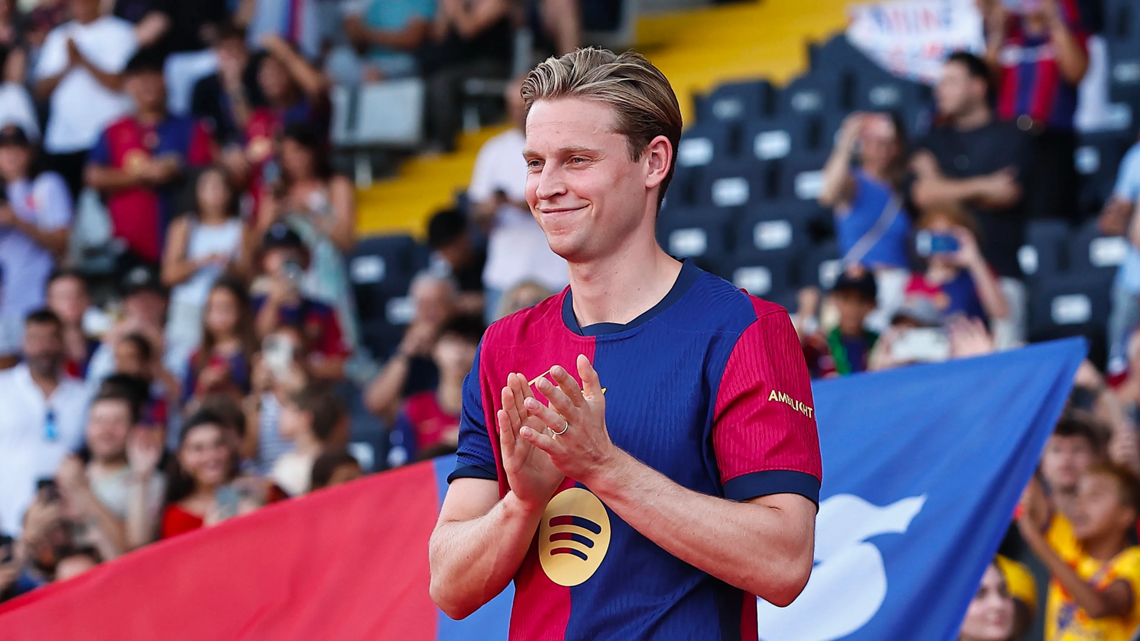 Frenkie de Jong na vijf maanden terug in wedstrijdselectie FC Barcelona