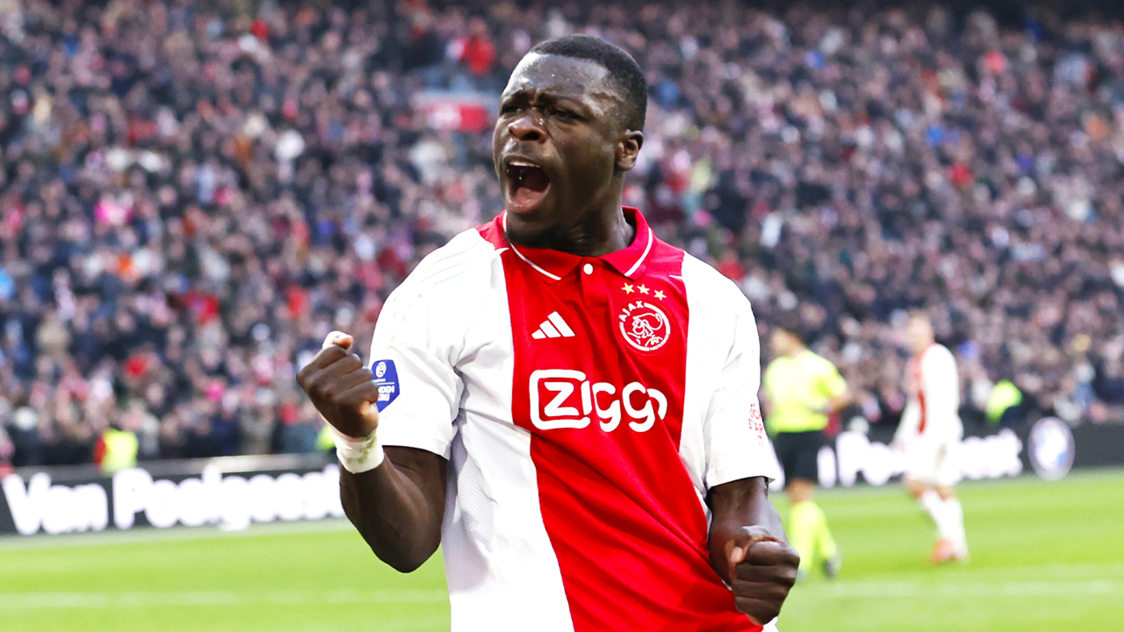 Basisplaats voor Brian Brobbey bij Ajax in thuisduel met AZ