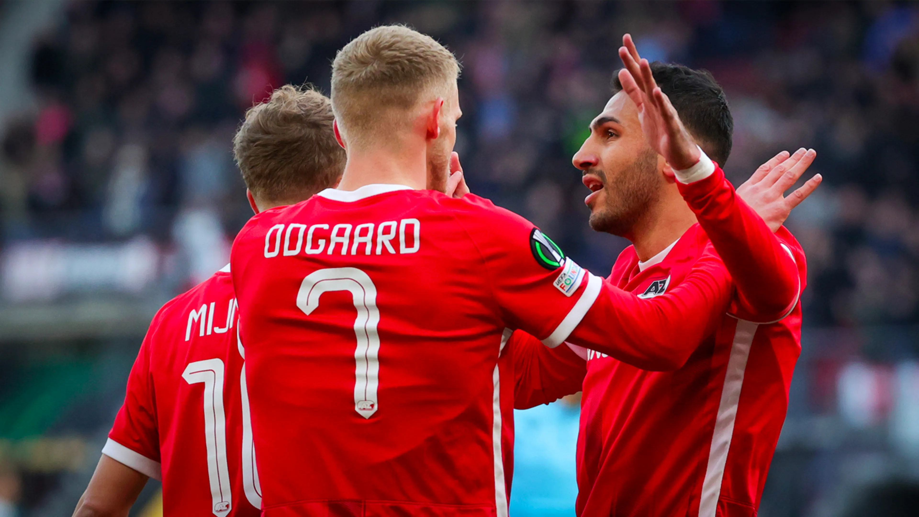 AZ na strafschoppen naar halve finale Conference League