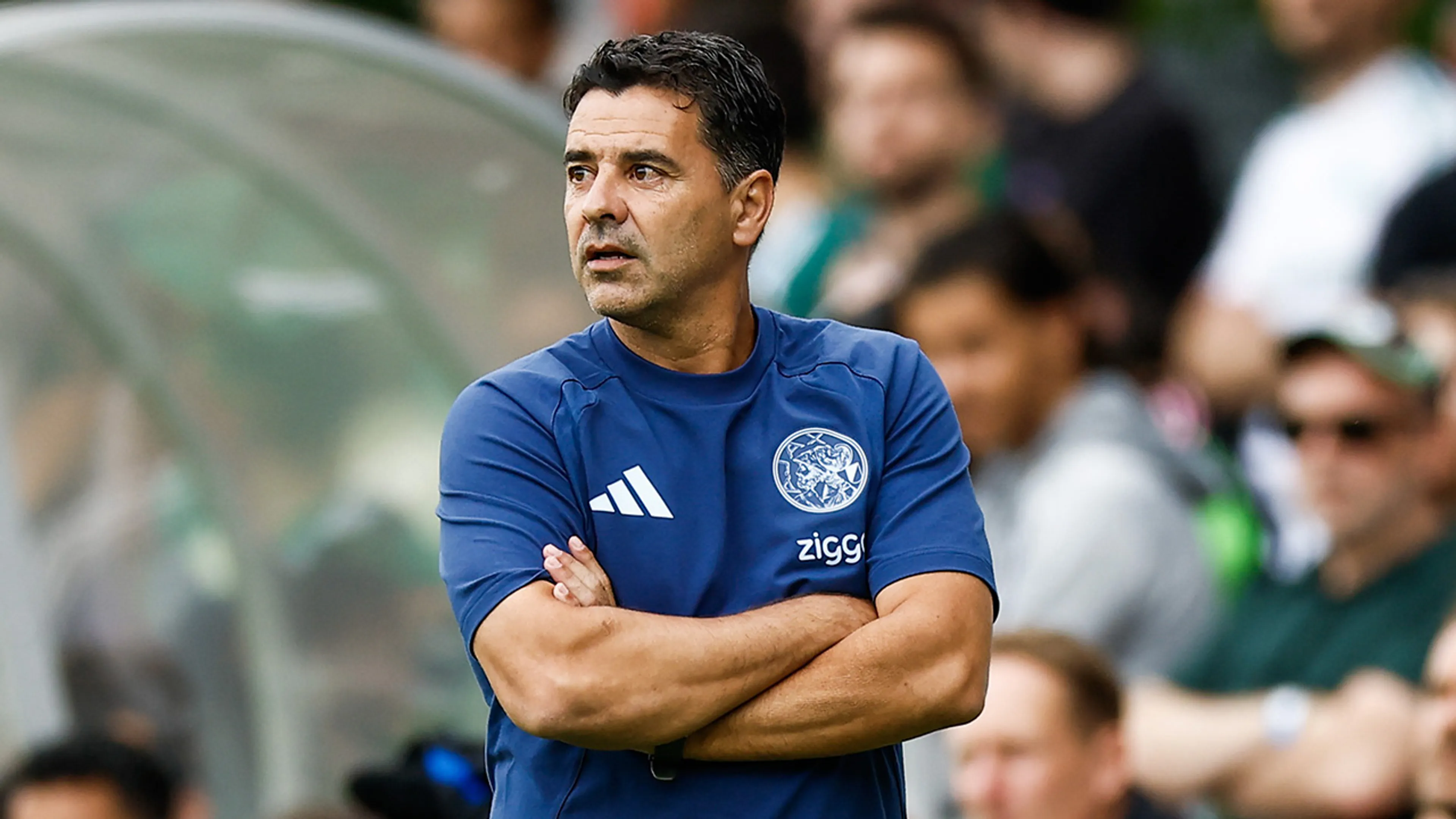 Officieus Ajax-debuut van Míchel eindigt in nederlaag tegen Panathinaikos