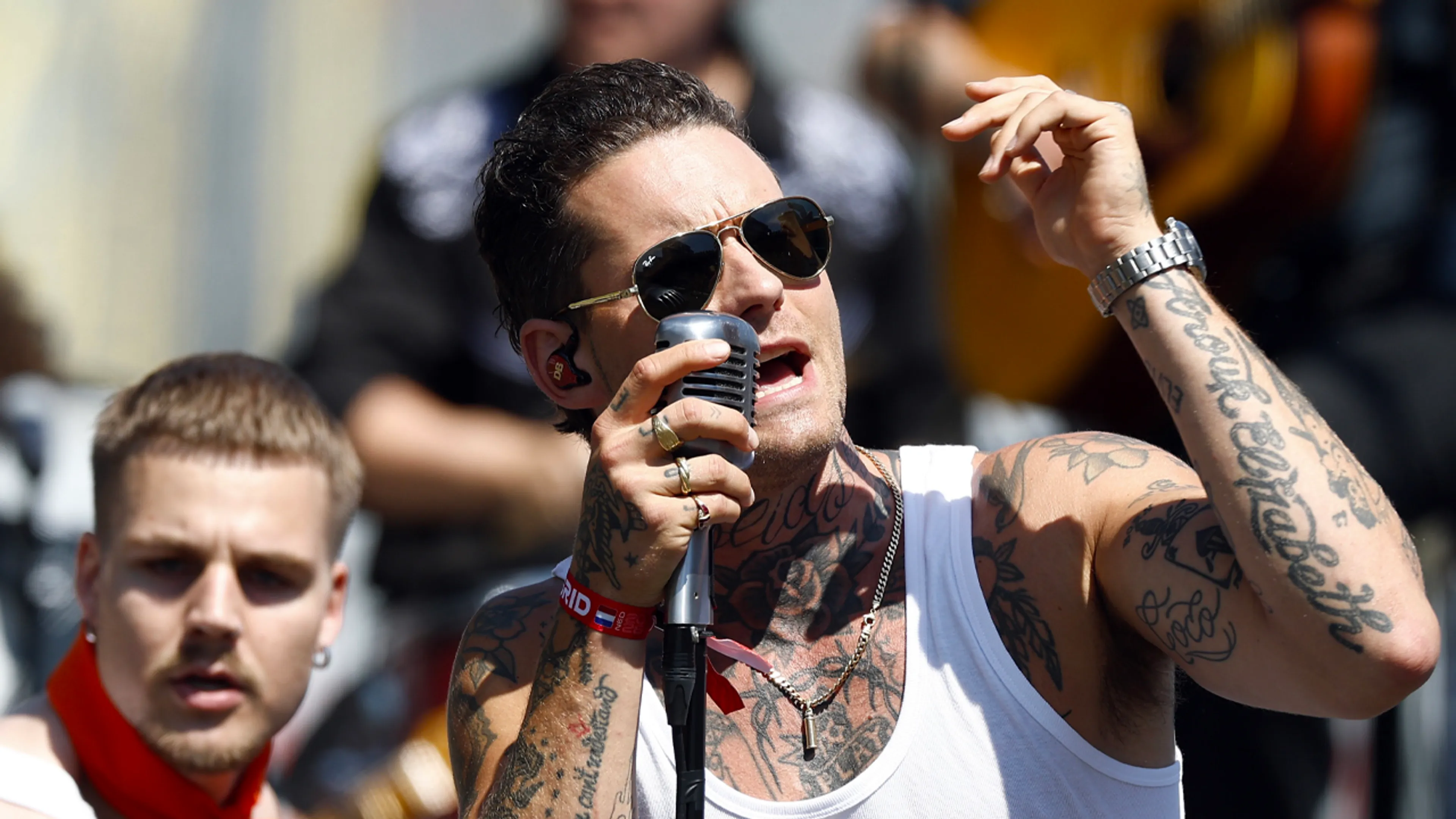 Douwe Bob wil in huidige situatie niet naar het Songfestival: 'Voel me totaal niet geroepen'
