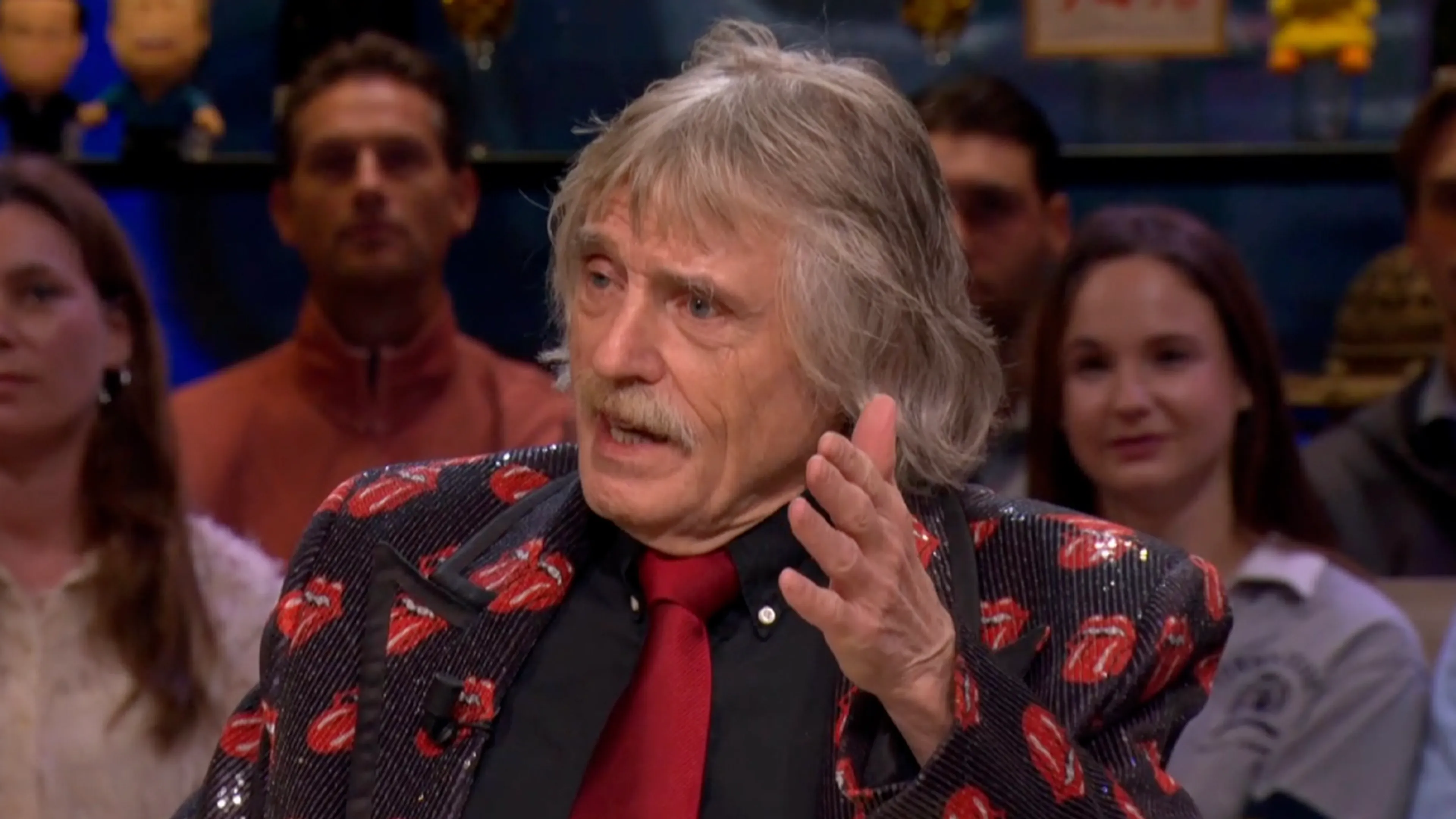 Johan Derksen volgens Vogue niet bij best geklede beroemdheden van 2025
