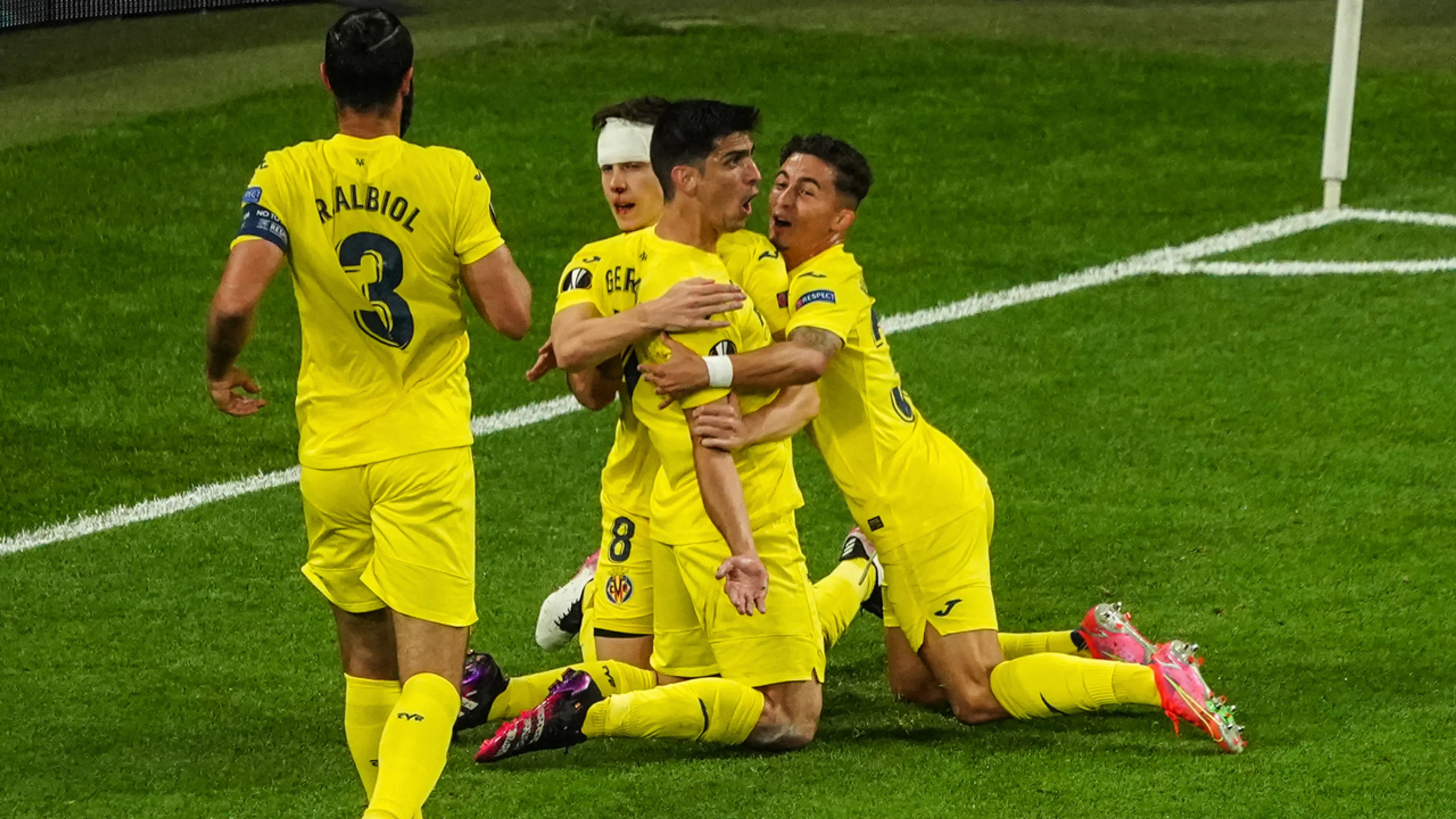 Villarreal verslaat Manchester United na strafschoppen en wint Europa League