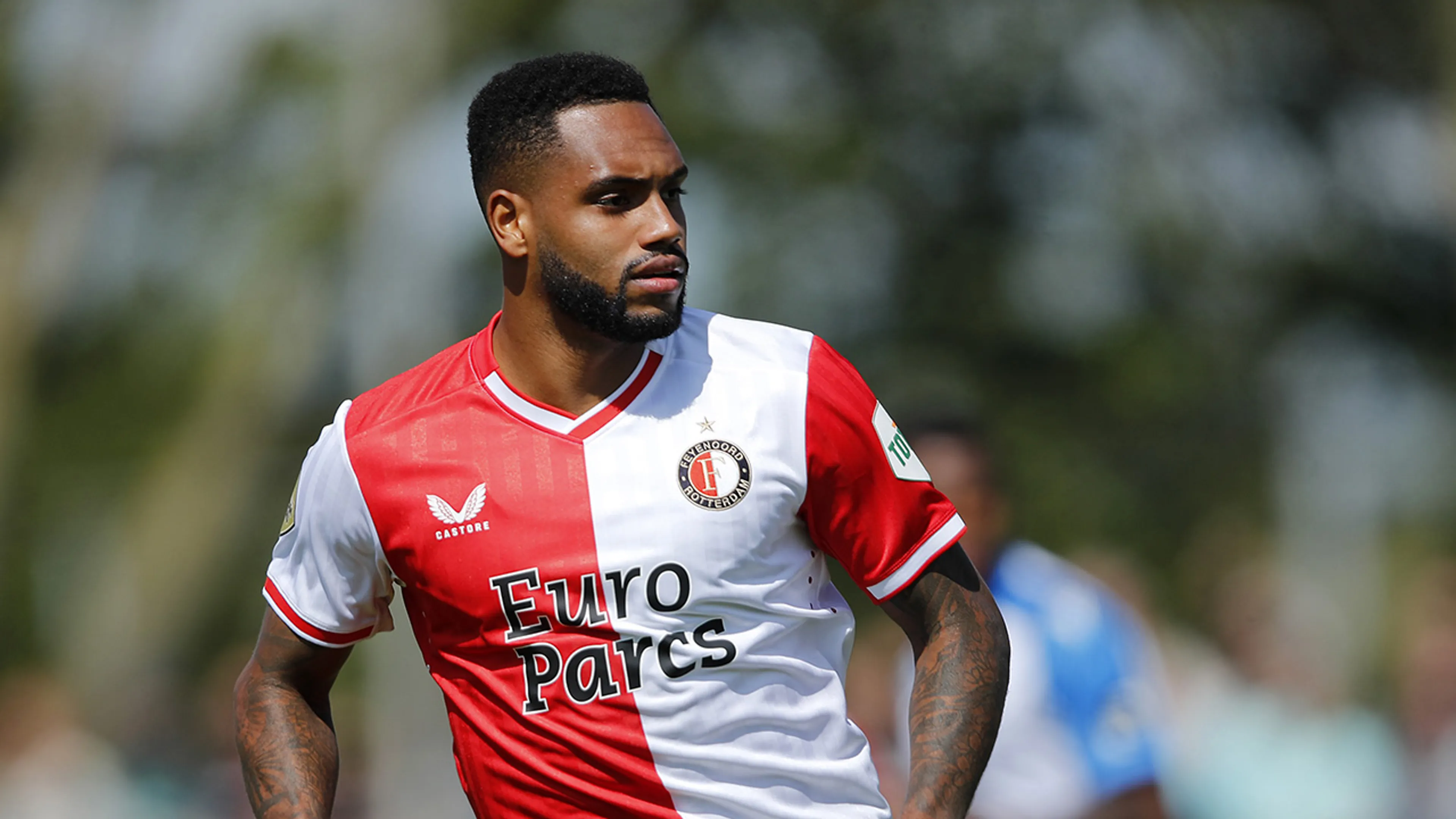 Feyenoord sluit trainingskamp in Oostenrijk af met nederlaag tegen TSG Hoffenheim