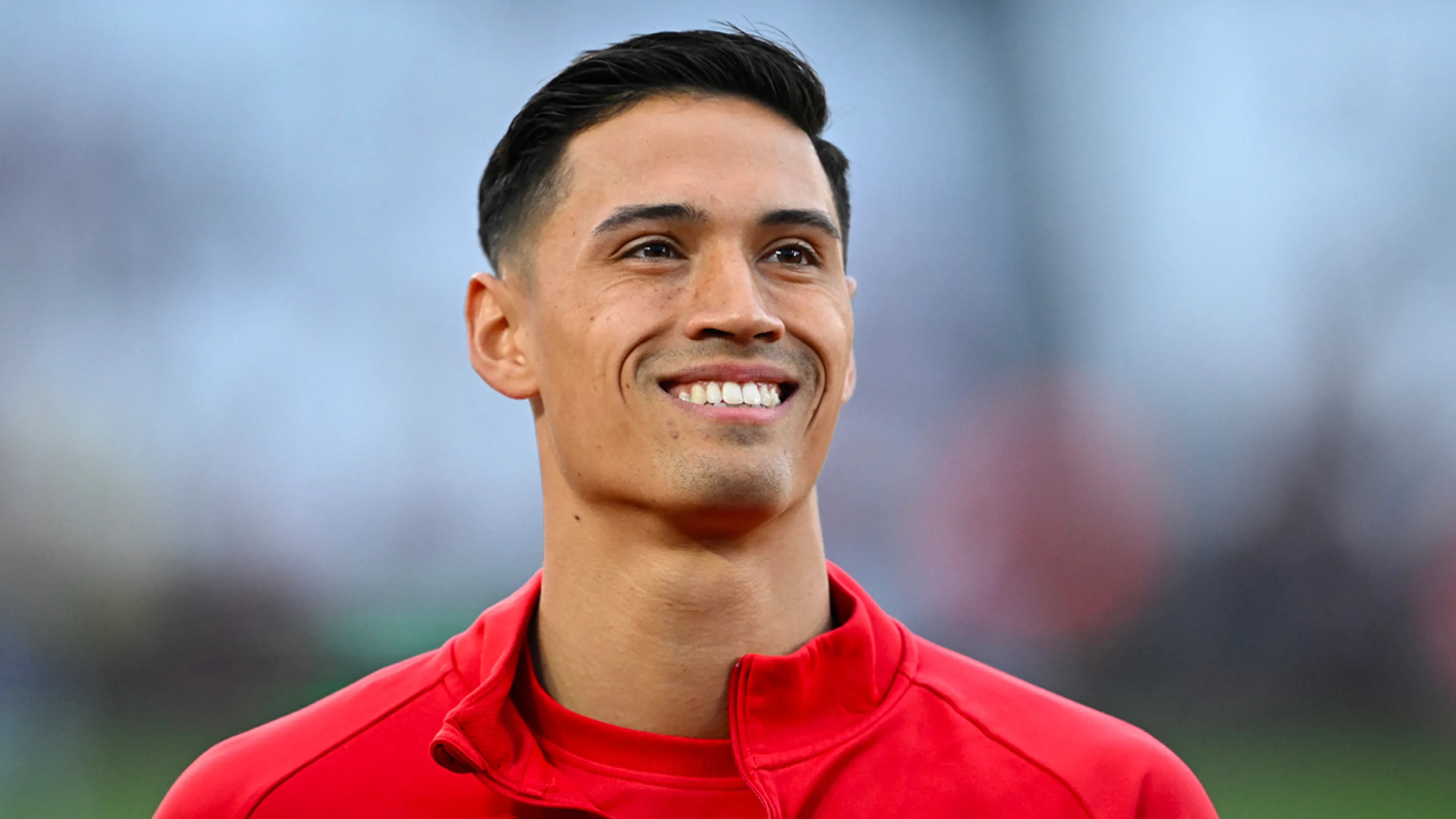 Tijjani Reijnders maakt officieus debuut voor AC Milan tegen Real Madrid